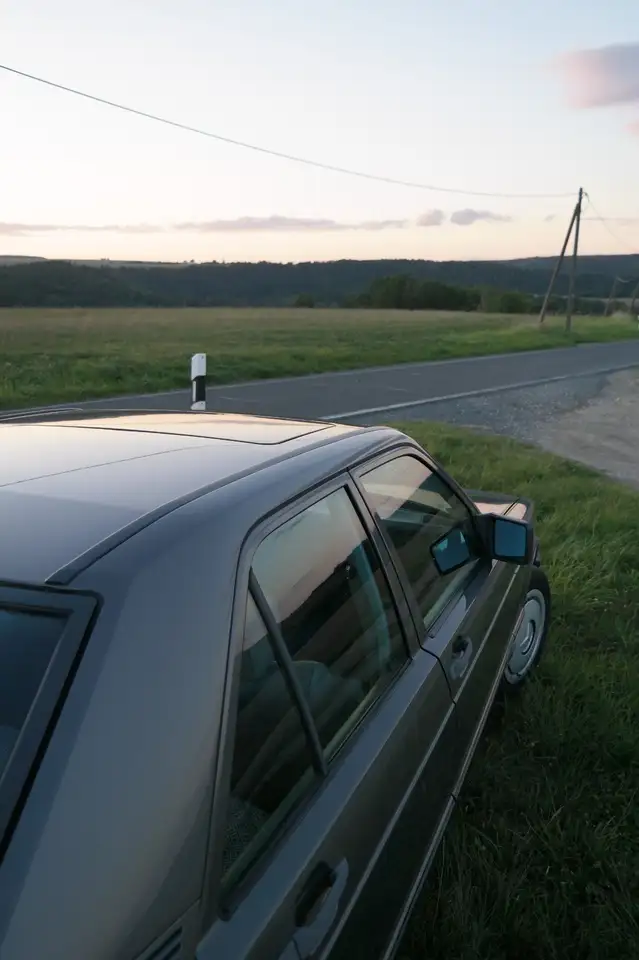 Mercedes-Benz 190 E, foto 5