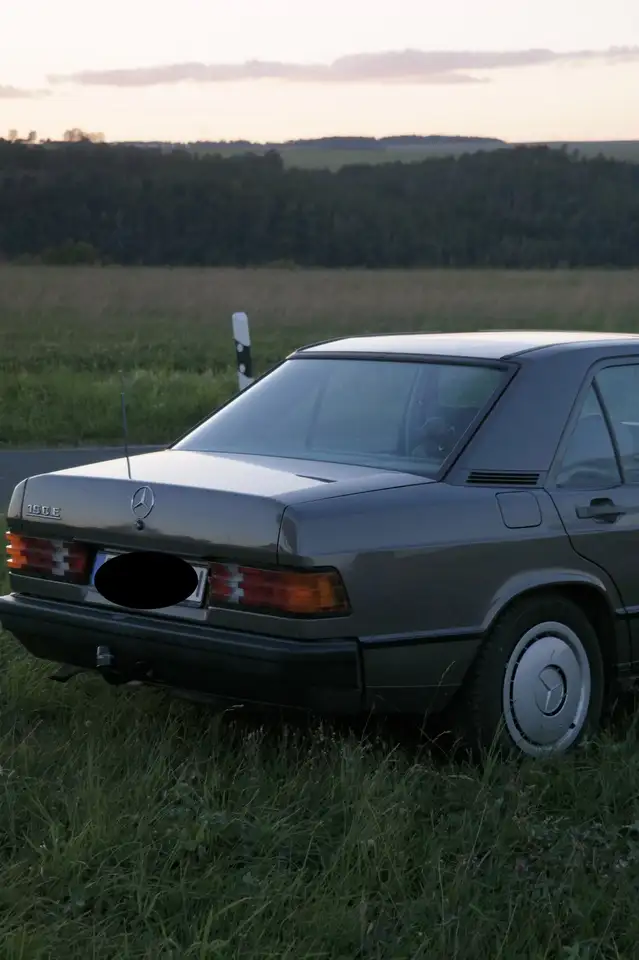 Mercedes-Benz 190 E, foto 4