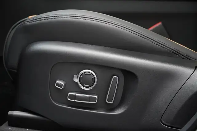 Land Rover Range Rover Velar P400e PHEV Dynamic HSE Ansicht 14