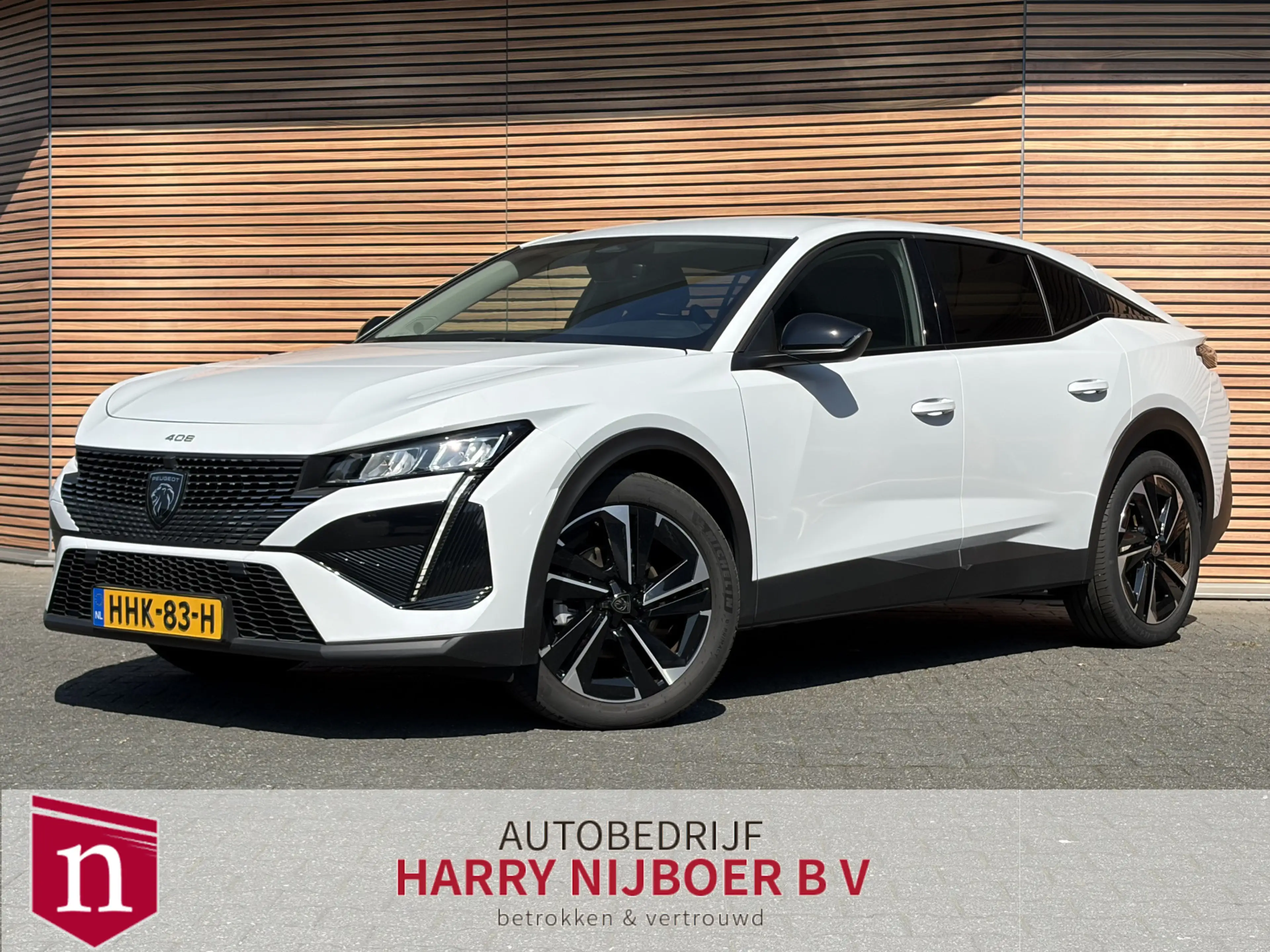 Peugeot 408 1.2 Hybrid 145 e-DCS6 Allure Cruise / Navi / Carpl