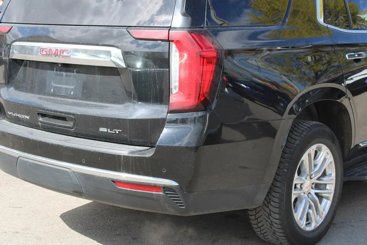 GMC Yukon снимка GMC Yukon