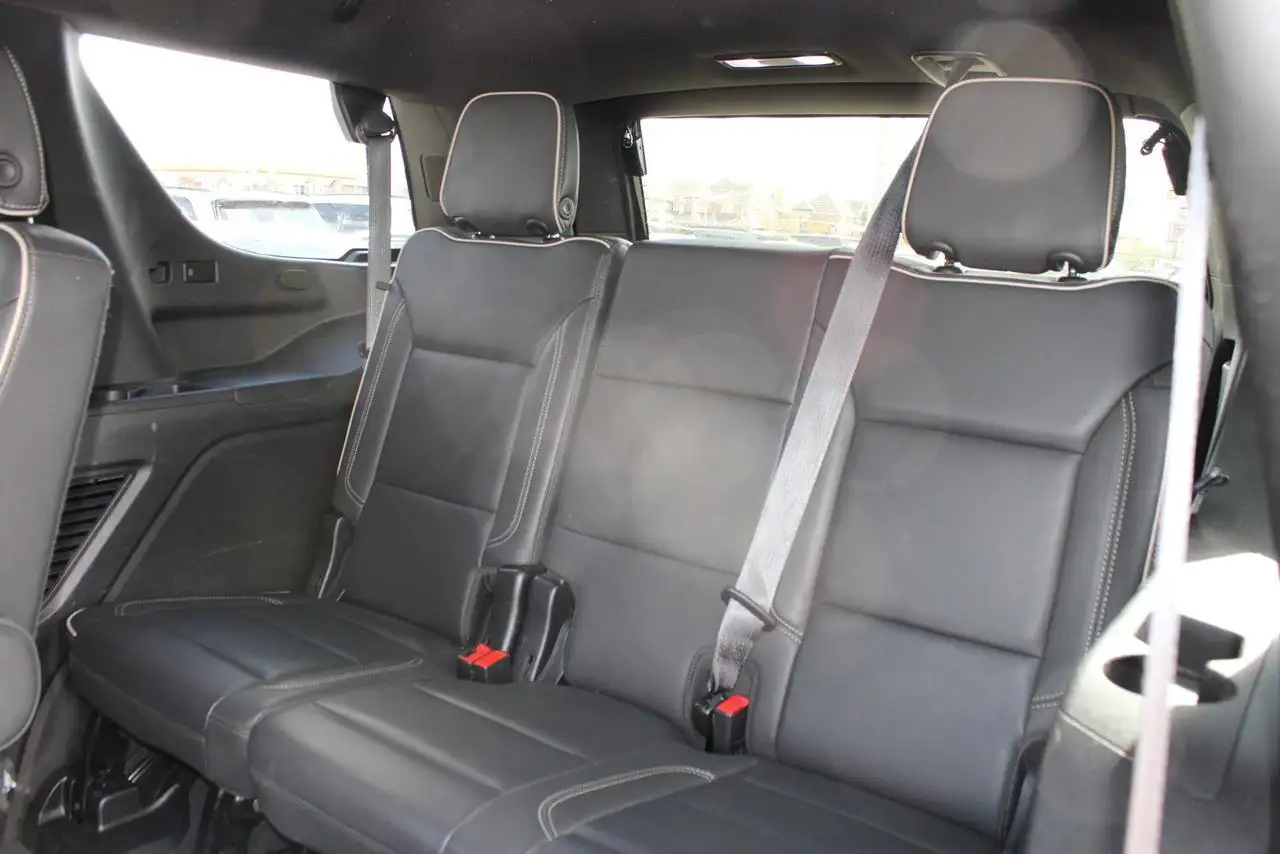 GMC Yukon снимка GMC Yukon