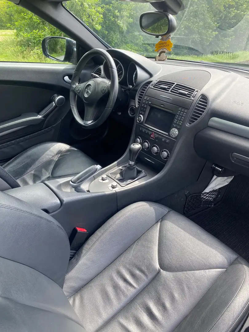 Mercedes-Benz 200 SLK 200 Kompressor, Cabrio Black - 2