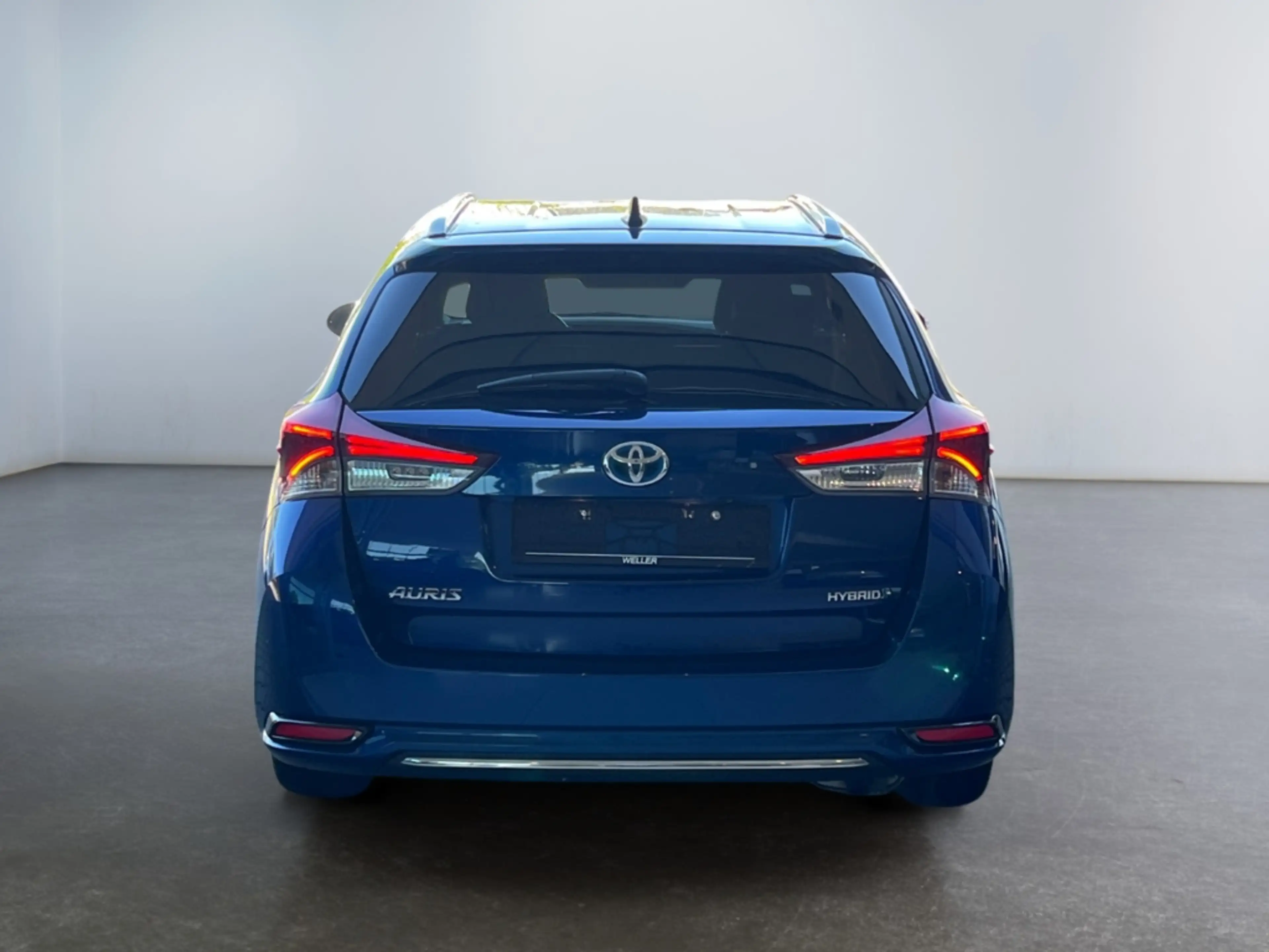 Toyota Auris TS Hybrid Team D *ACC*DAB*USB* — photo 6