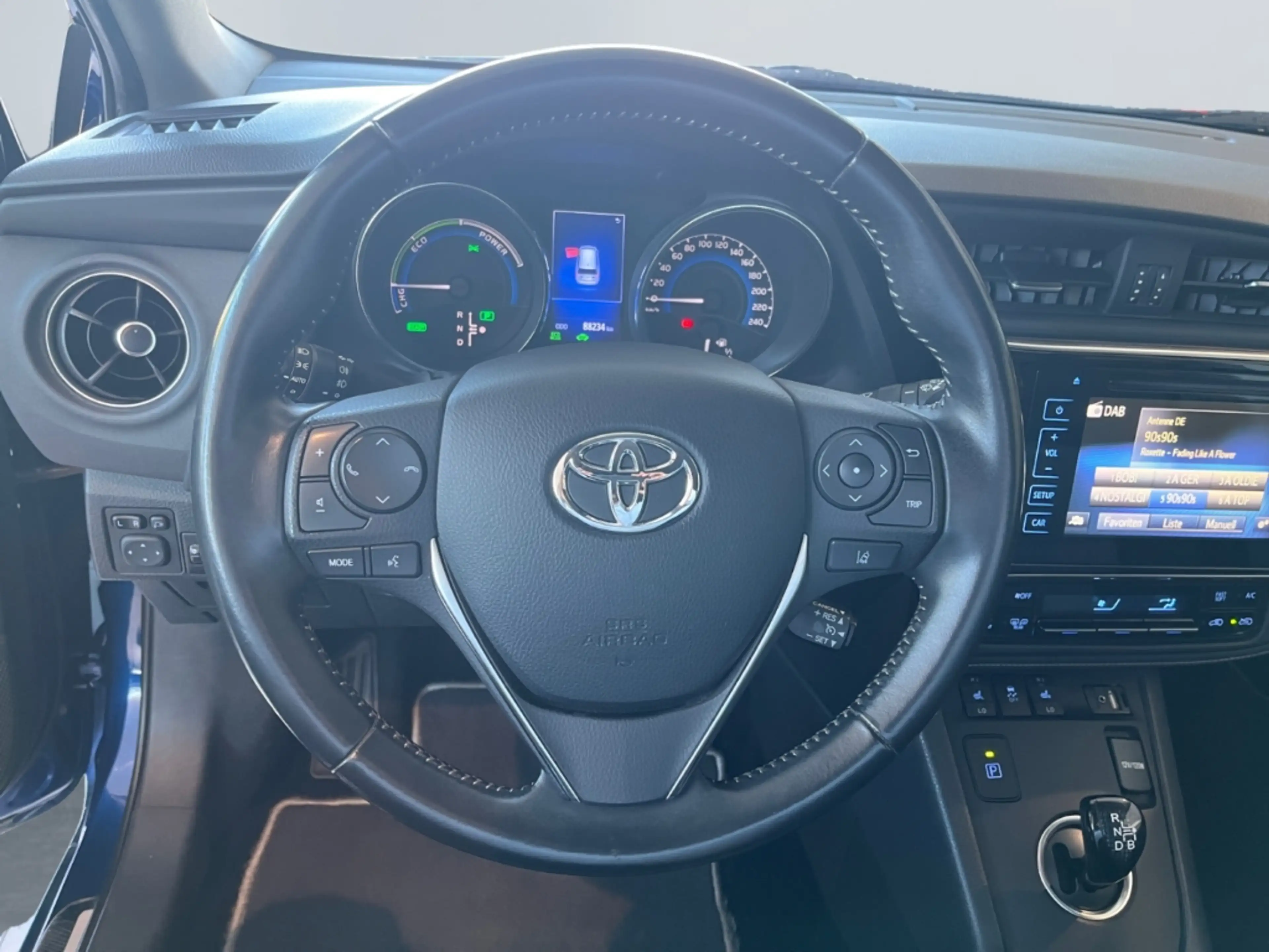Toyota Auris TS Hybrid Team D *ACC*DAB*USB* — photo 12