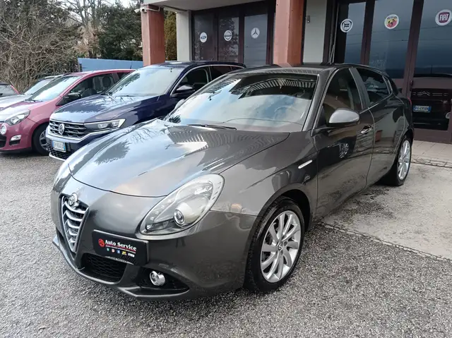 Alfa Romeo Giulietta 1.6 MJT 105CV DISTINCTIVE 50.000 KM NEOPATENTATI