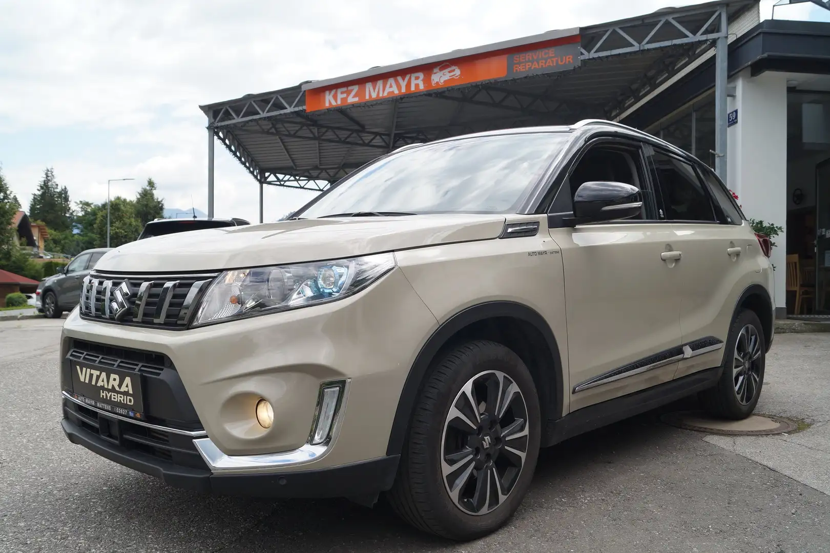 Suzuki Vitara 1,4 DITC ALLGRIP Flash *AHV* Beige - 1