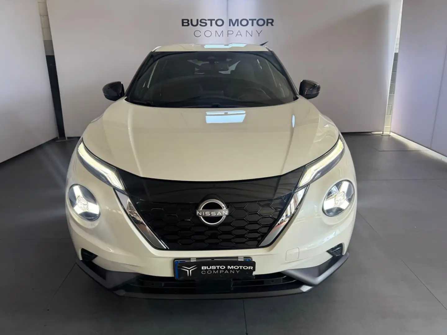 Nissan Juke 1.6 HEV N-Connecta Bianco - 2