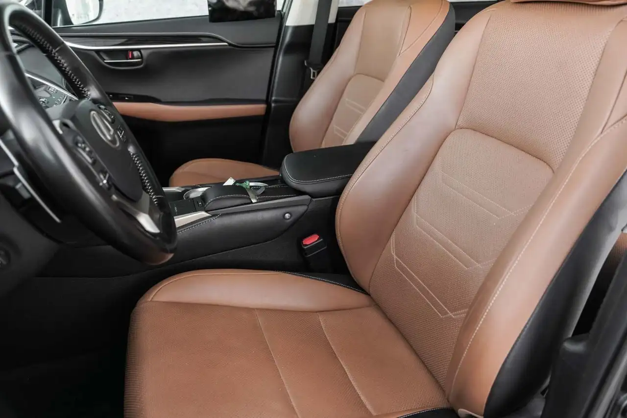 Lexus NX снимка Lexus NX