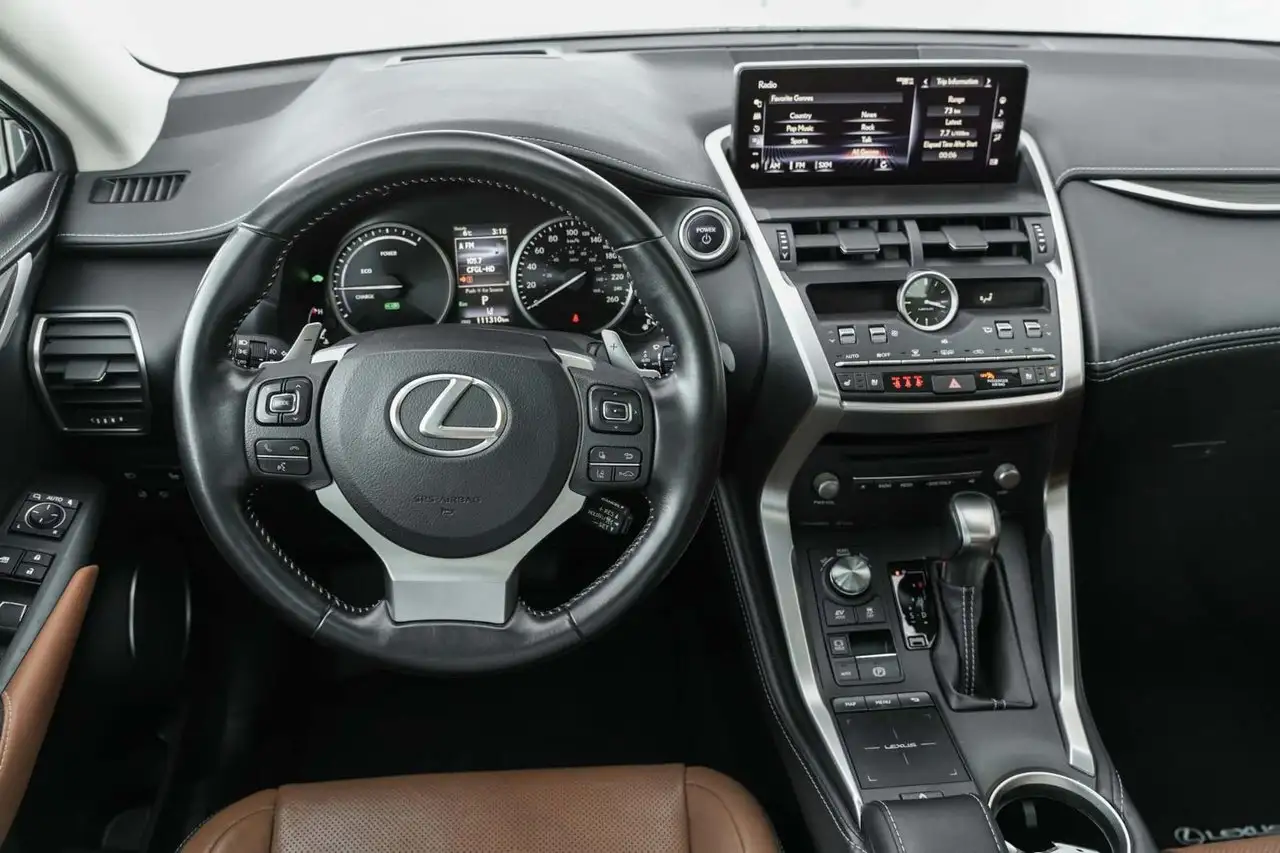Lexus NX снимка Lexus NX
