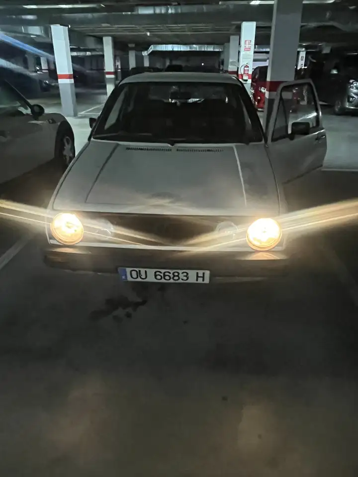 Volkswagen Golf 1.6 GT, foto 1