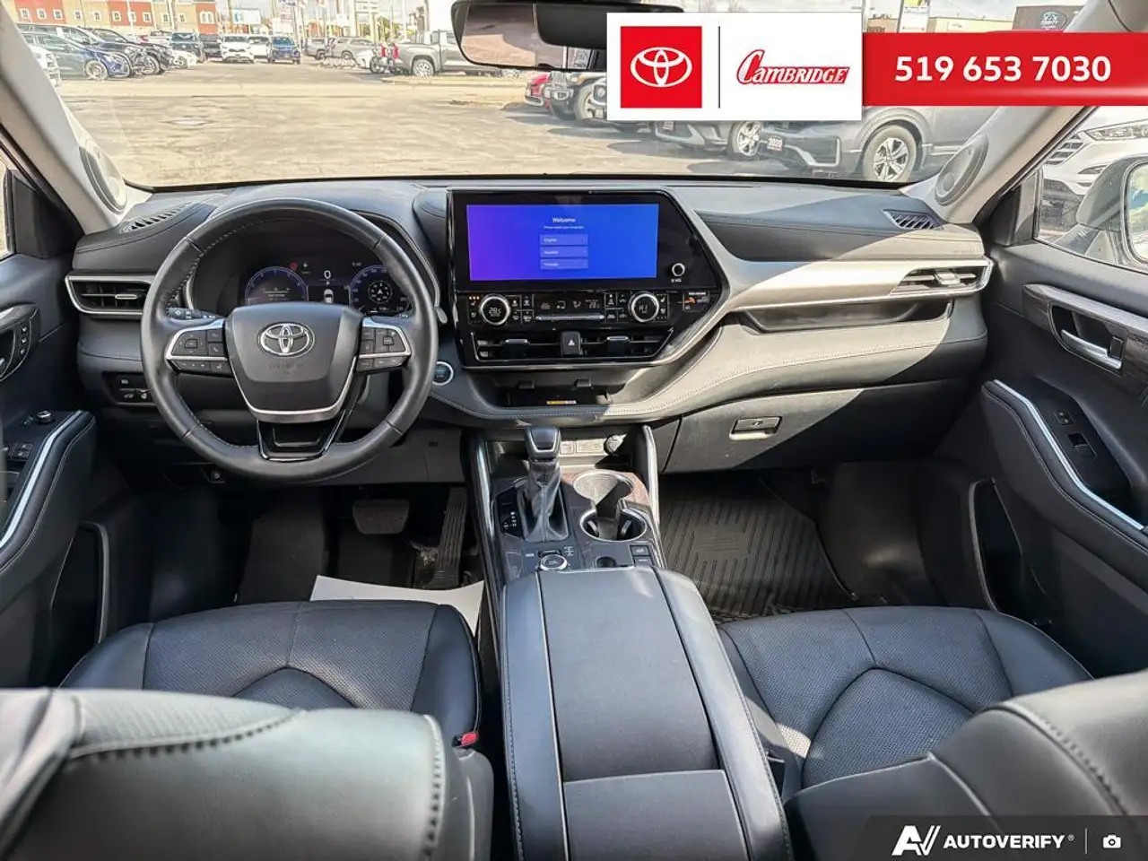 Toyota Highlander снимка Toyota Highlander