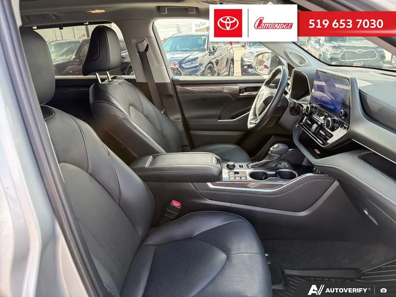Toyota Highlander снимка Toyota Highlander