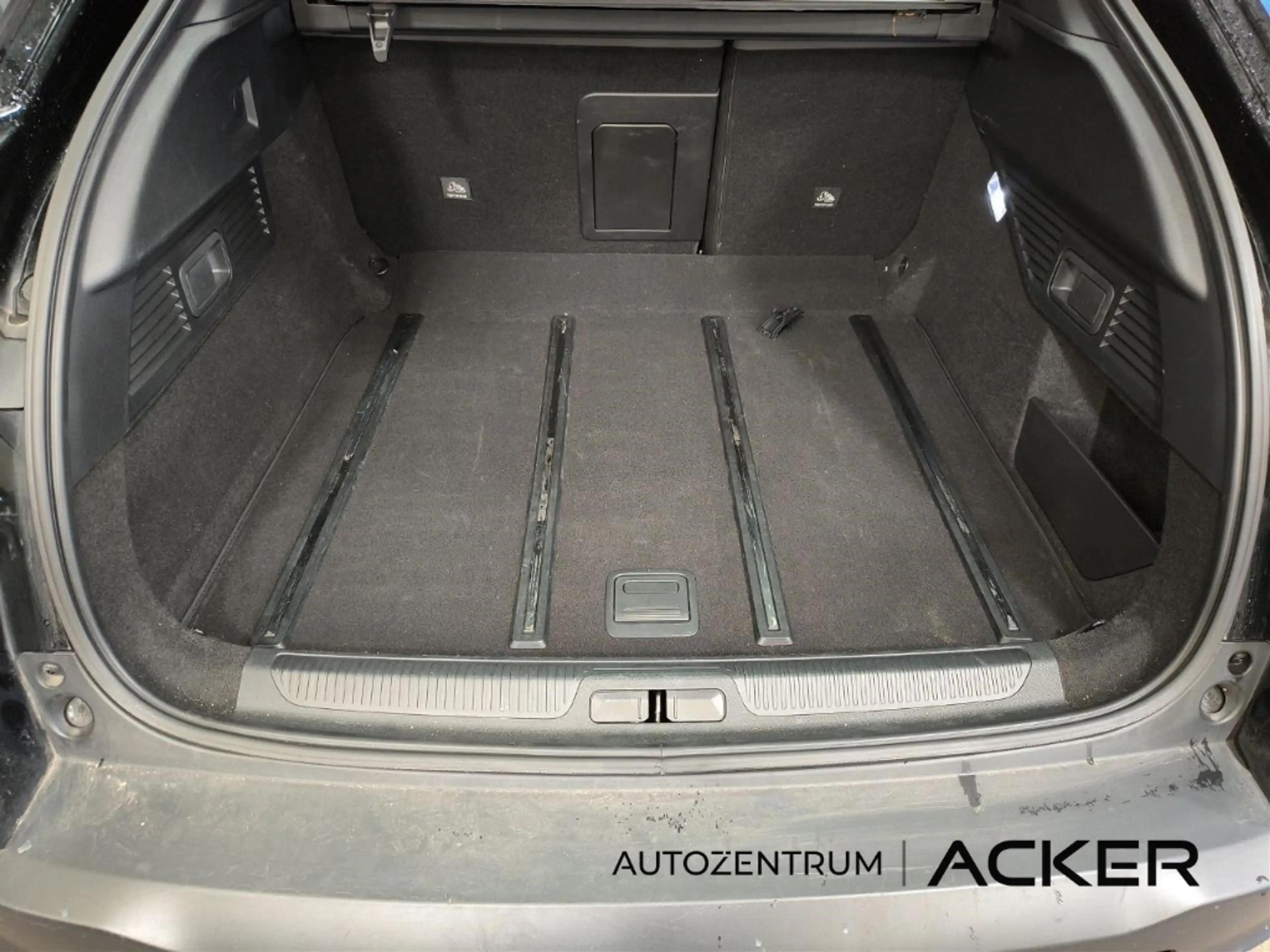 Citroen C5 X Plus MHEV 145 e-DSC6 ACC/RFK/LED/Leder -50%* — photo 6