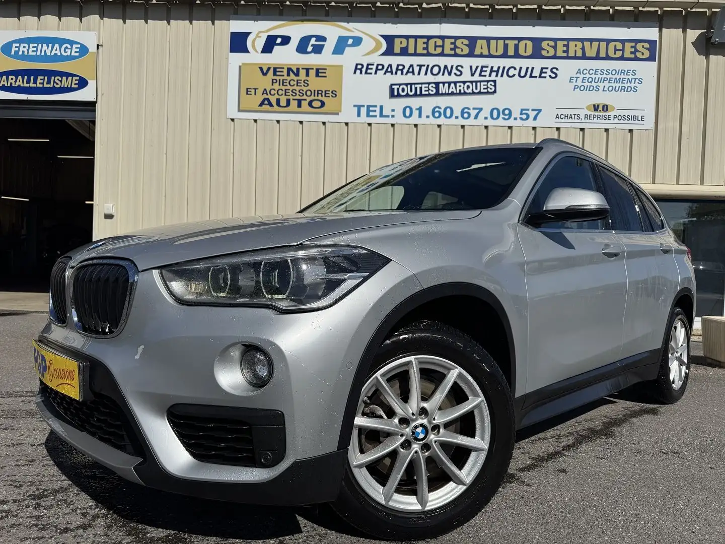 BMW X1 (F48) XDRIVE20DA 190CH BUSINESS DESIGN EURO6D-T Grau - 1