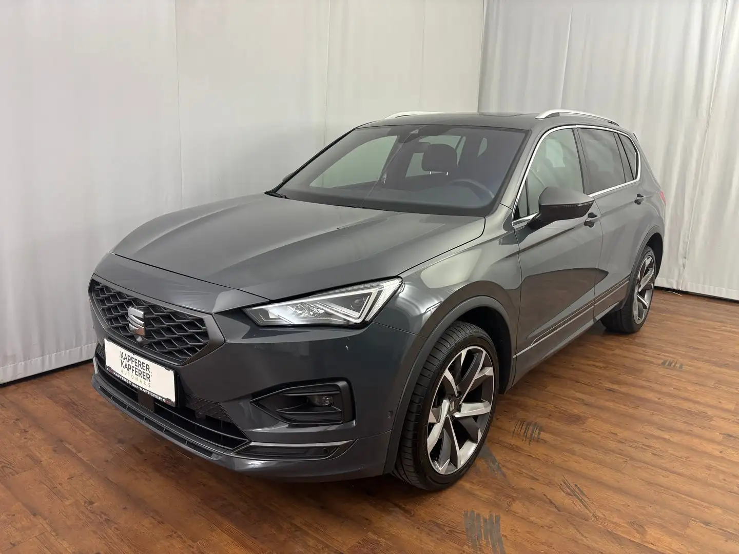 SEAT Tarraco FR 2.0 TDI DSG 4Drive Grau - 1