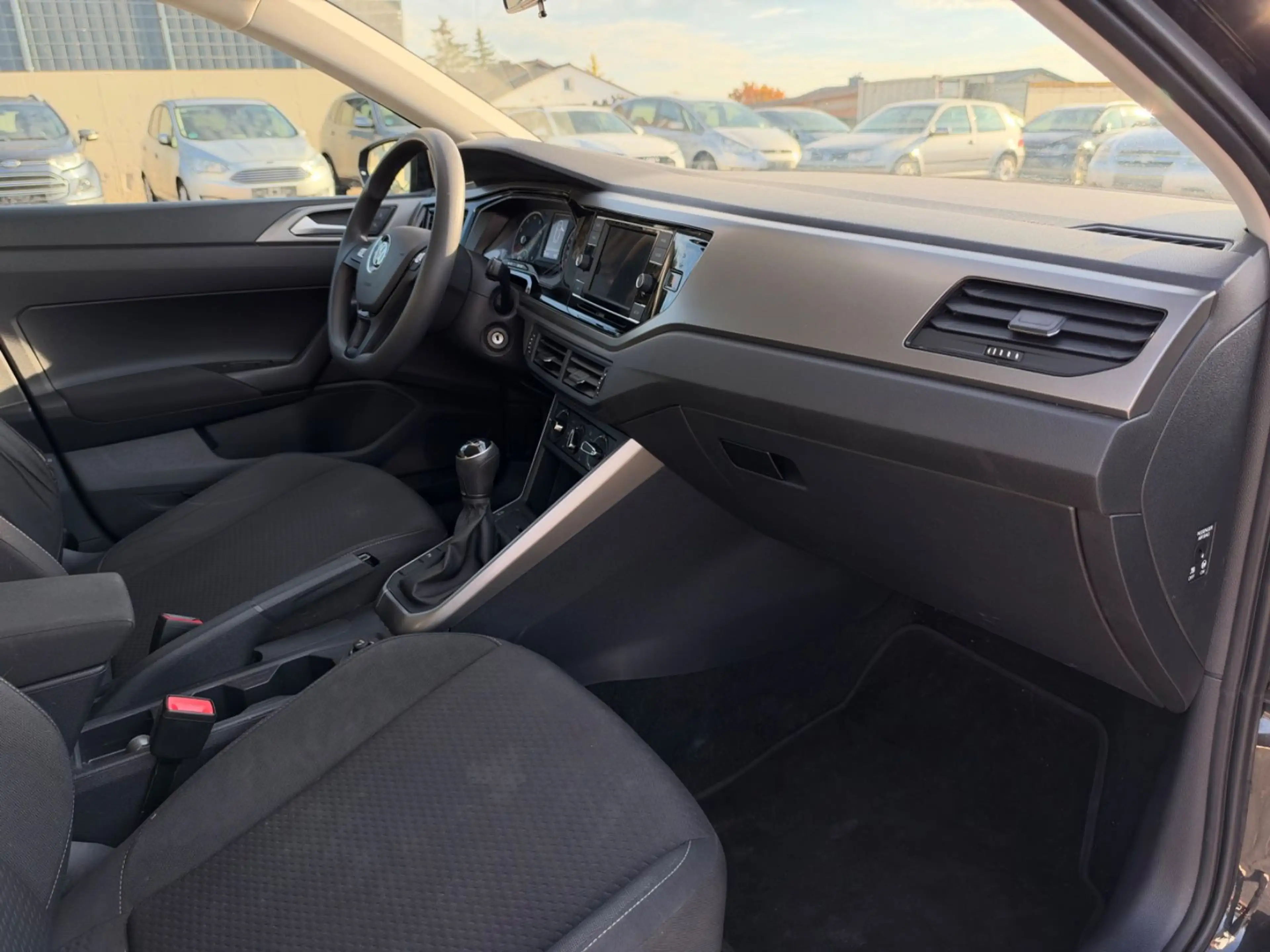 Volkswagen Polo VI Comfortline *Klima*SHZ*PDC* — photo 12