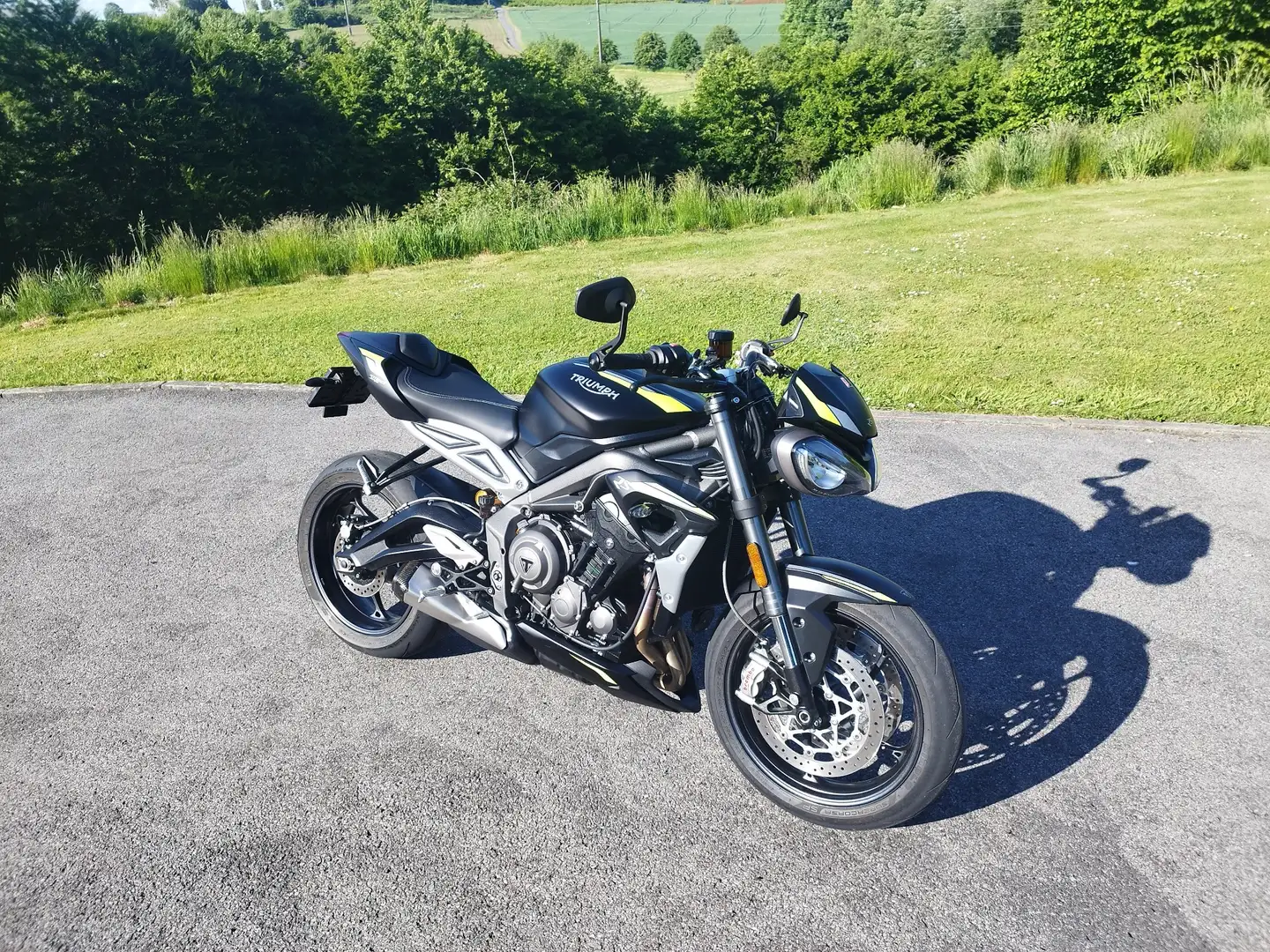 Triumph Street Triple RS Schwarz - 1