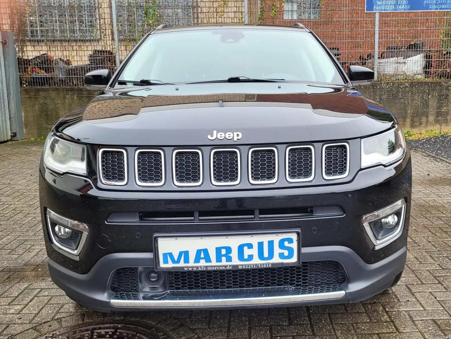 Jeep Compass Limited 4WD Schwarz - 2