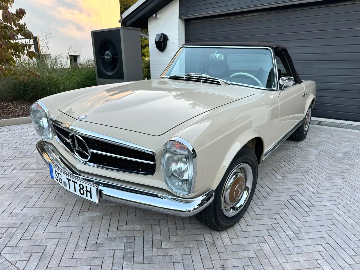 Mercedes-Benz 230 SL W113 PAGODE FRAME OFF VOLLRESTAURIERUNG WIE NEU Beige - 1