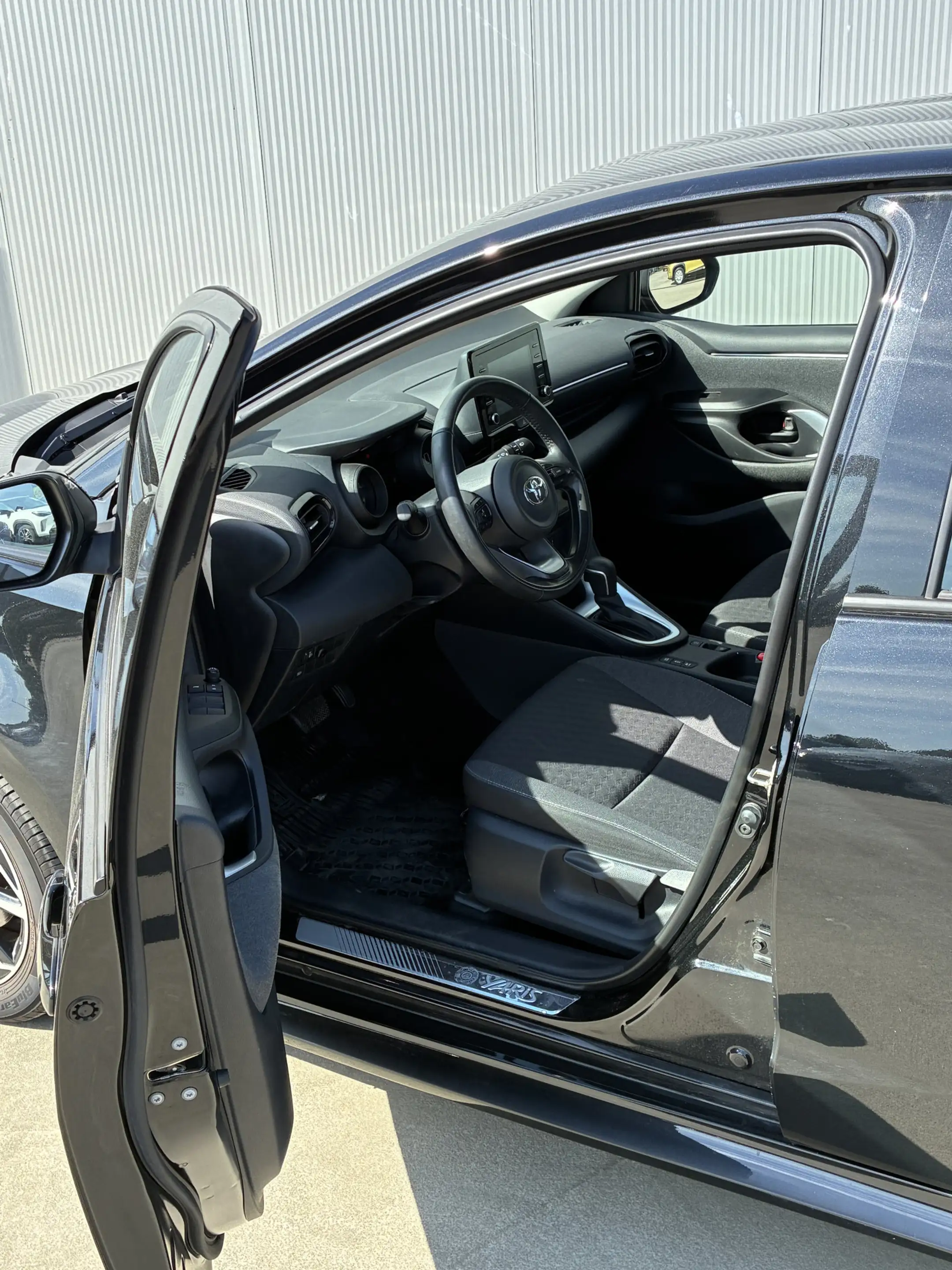 Toyota Yaris 1.5 Hybrid Dynamic Automaat | Achteruitrijcamera | — photo 6