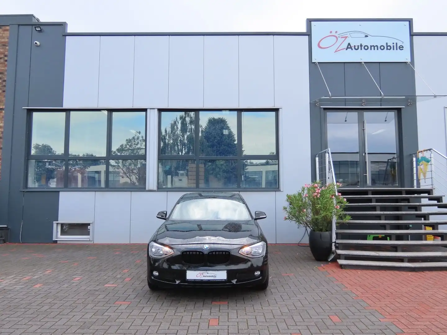 BMW 116 i Klimaanlage Parksensoren Schwarz - 2