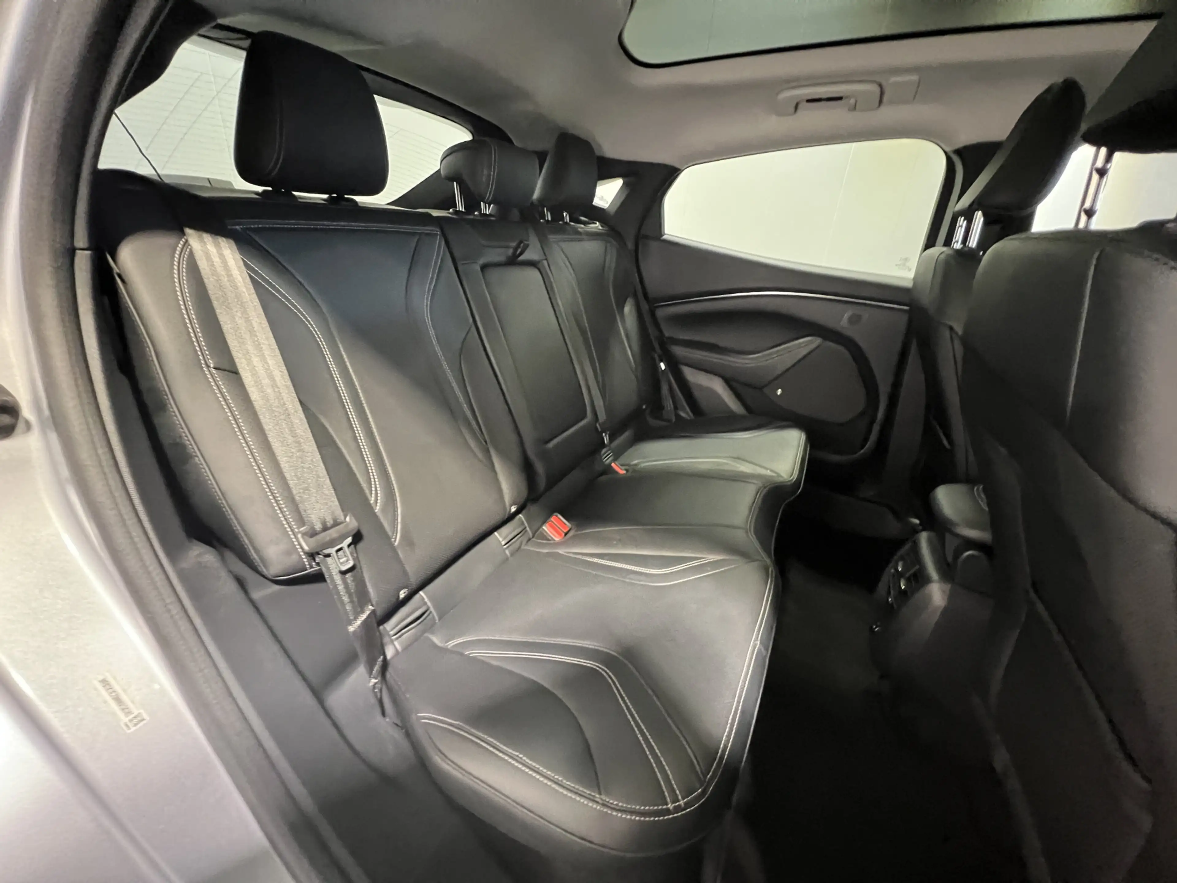 Ford Mustang Mach-E Extended RWD 98 kWh | Navigatie/Android/Apple Carp — photo 32