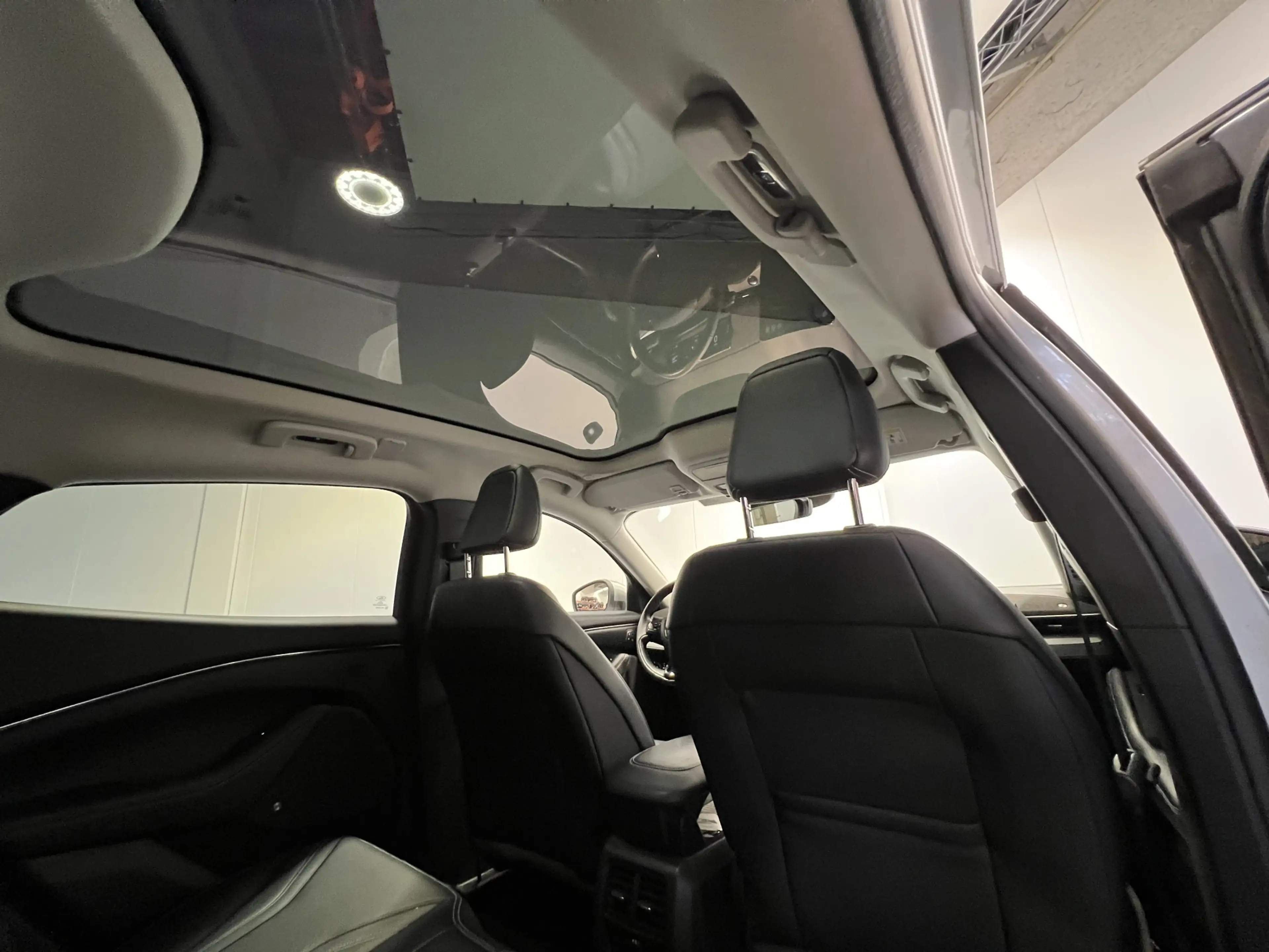 Ford Mustang Mach-E Extended RWD 98 kWh | Navigatie/Android/Apple Carp — photo 4