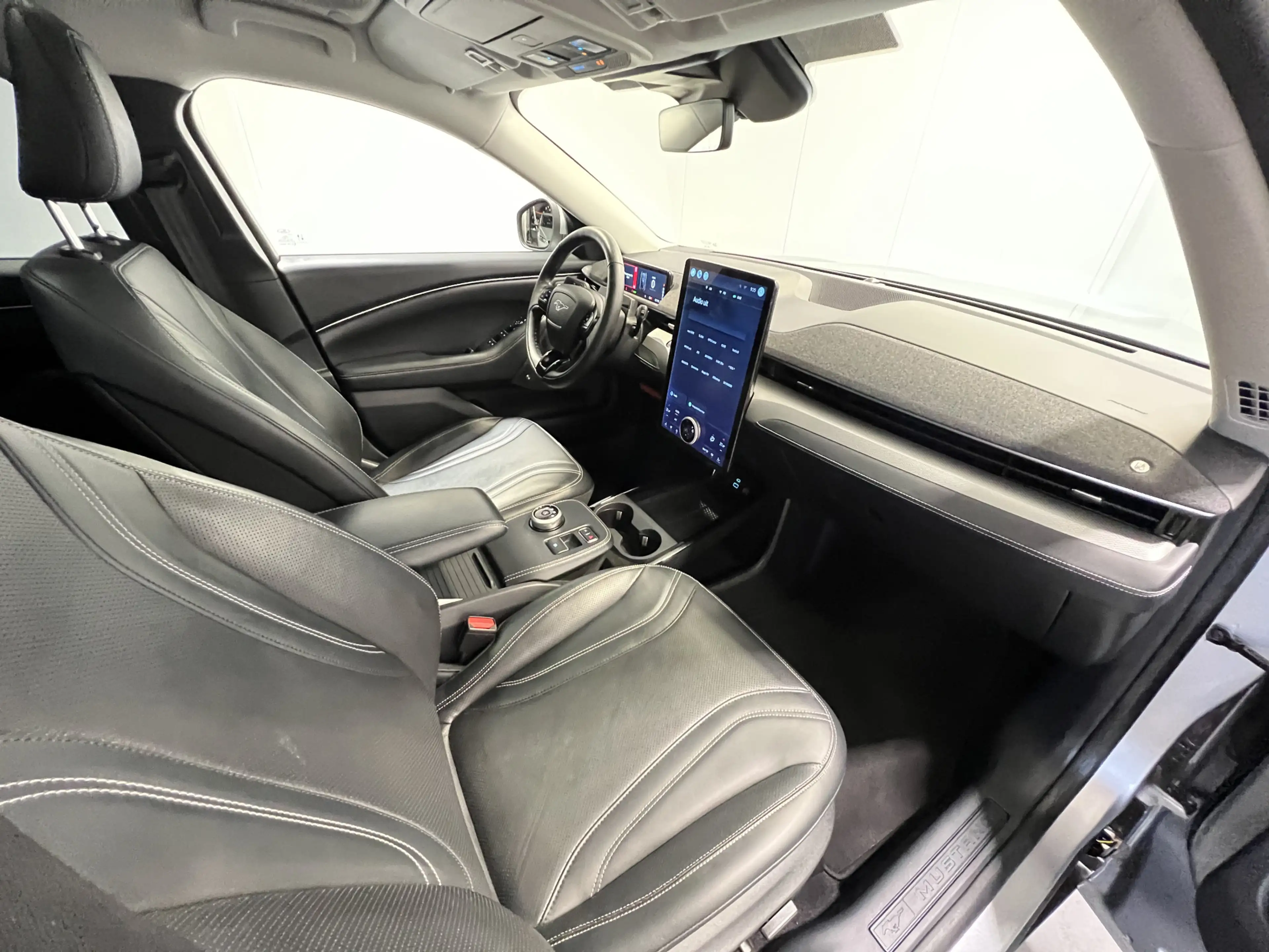 Ford Mustang Mach-E Extended RWD 98 kWh | Navigatie/Android/Apple Carp — photo 33