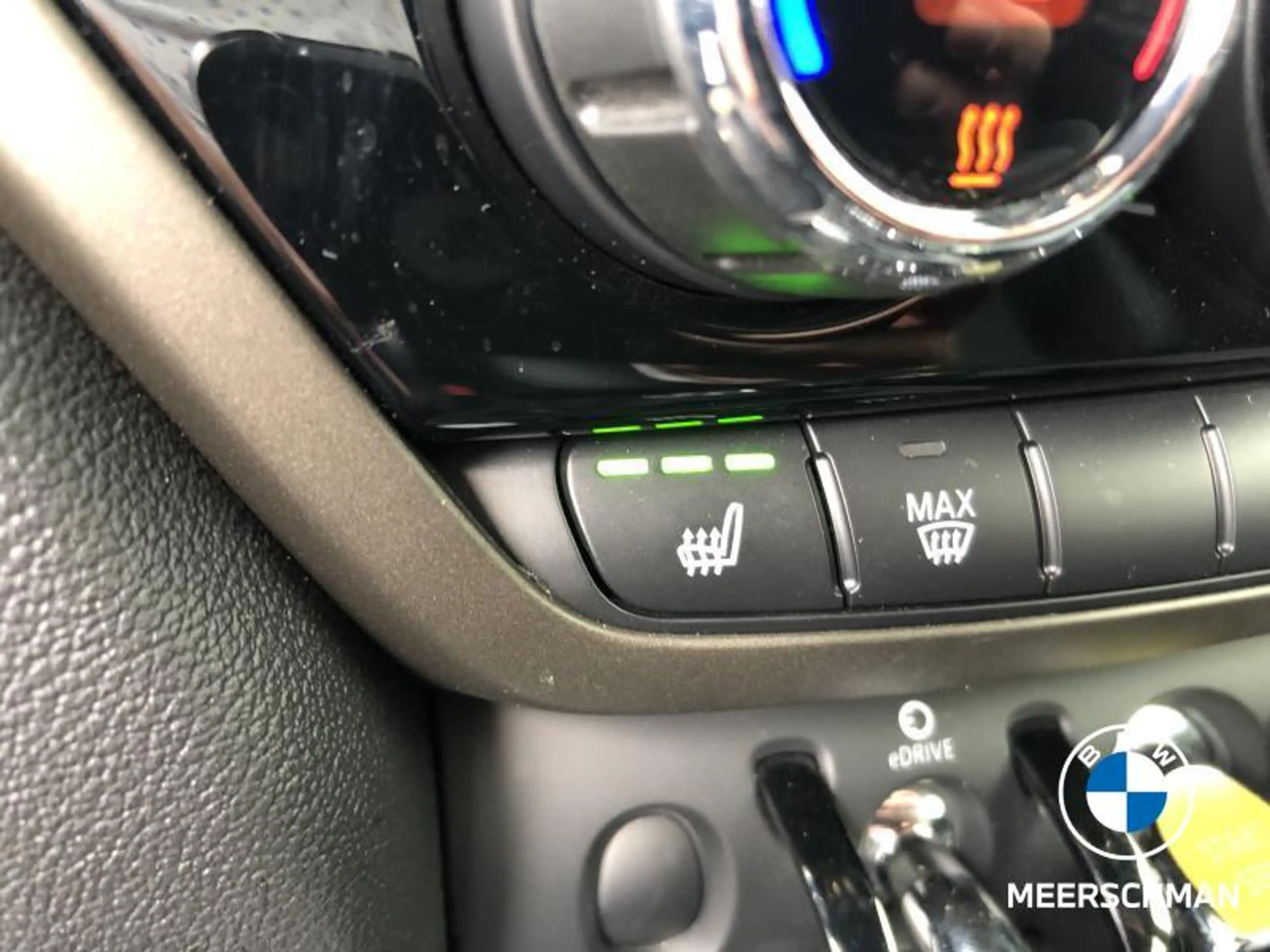 MINI Cooper SE Countryman All4 Comf cam GPS applecp verw zetels black trim — photo 15