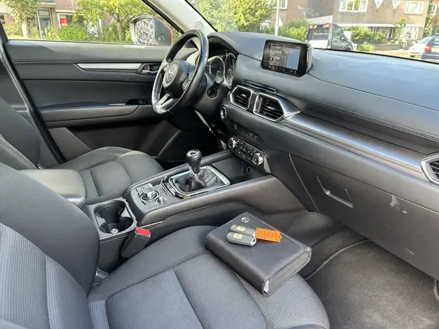 Mazda CX-5 view 3
