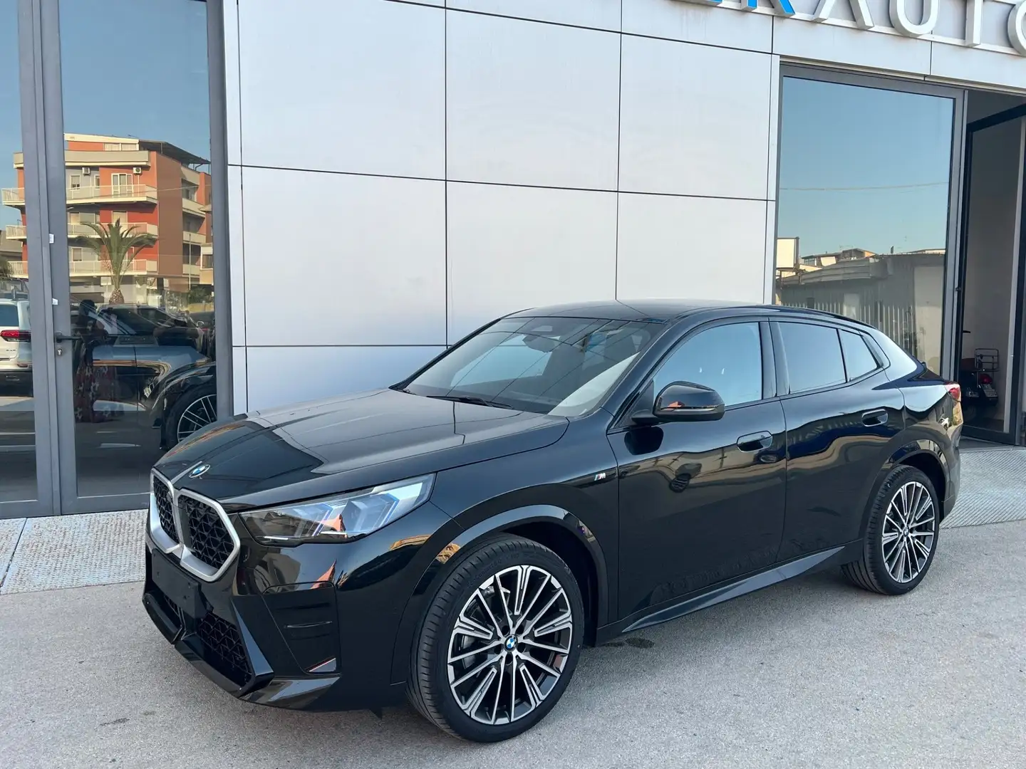 BMW X2 sdrive 18d MSport auto Negro - 1