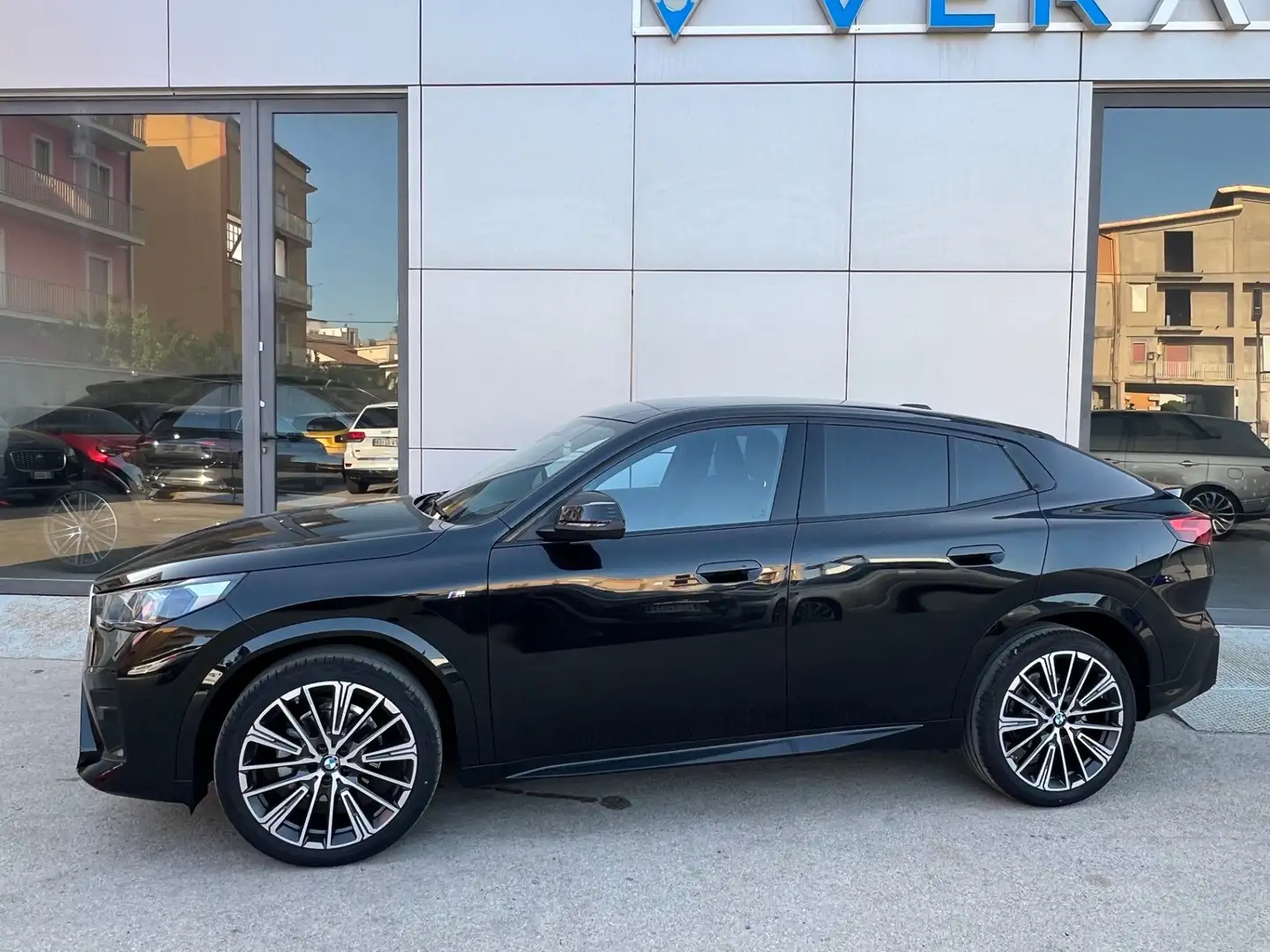 BMW X2 sdrive 18d MSport auto Negro - 2