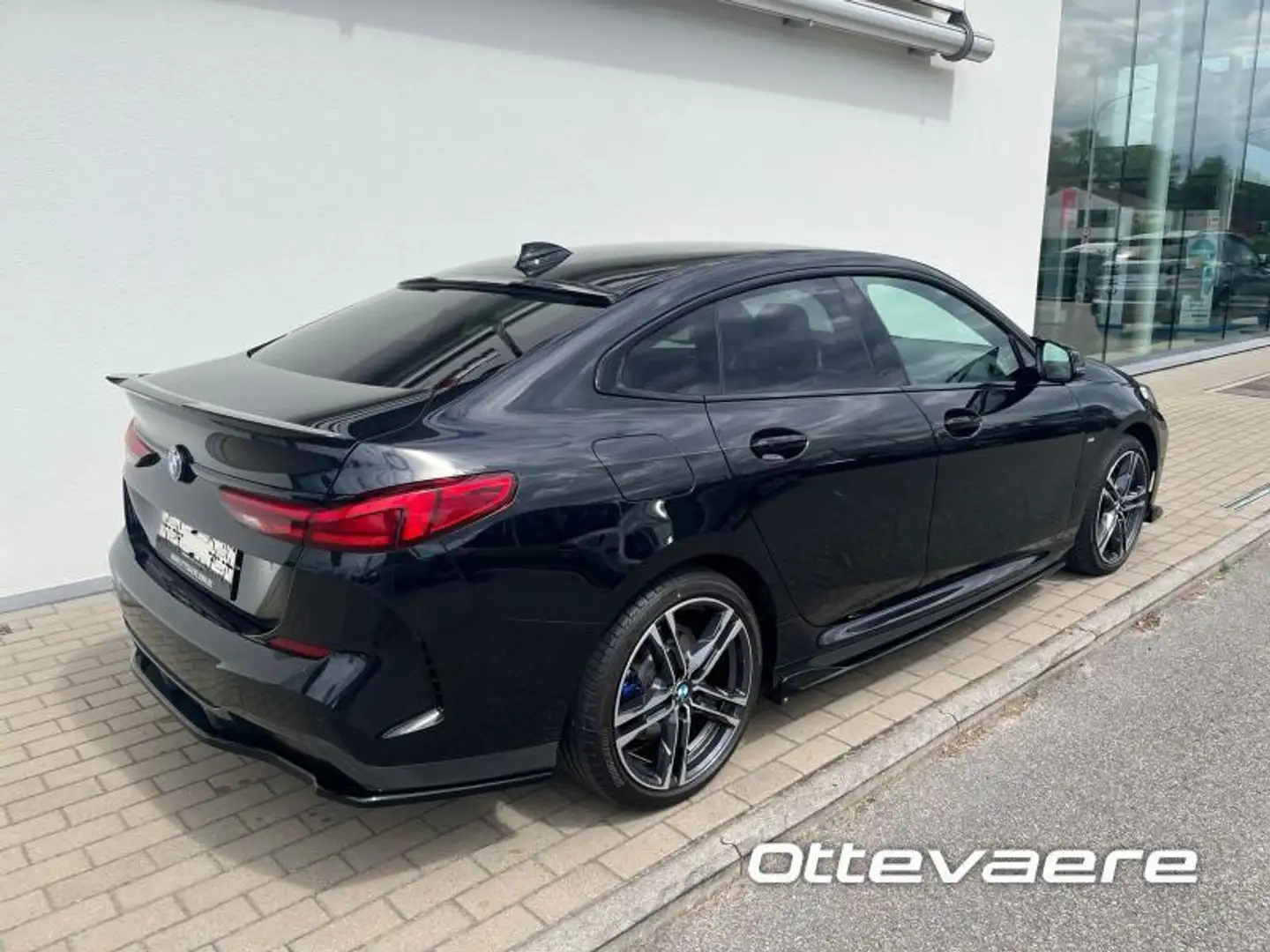 BMW 218 Gran Coupé Černá - 2