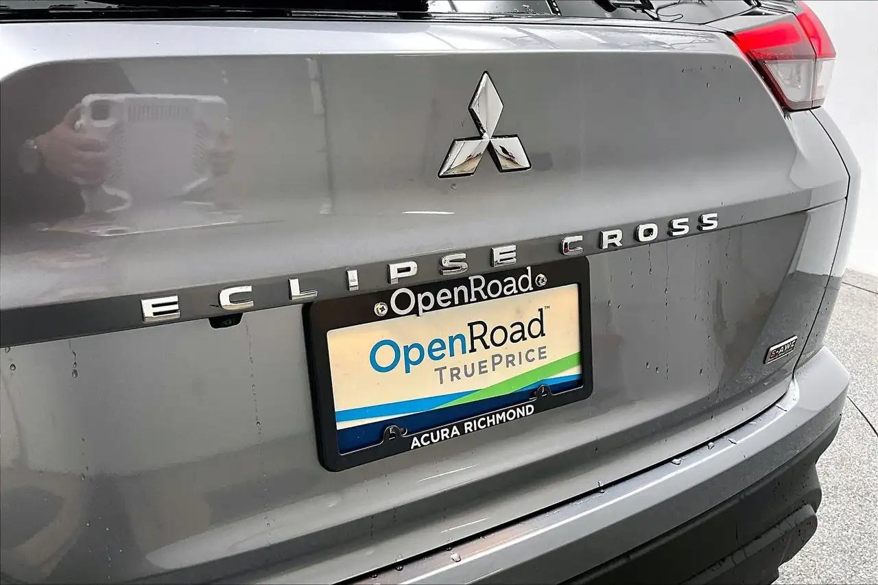 Mitsubishi Eclipse Cross снимка Mitsubishi Eclipse Cross