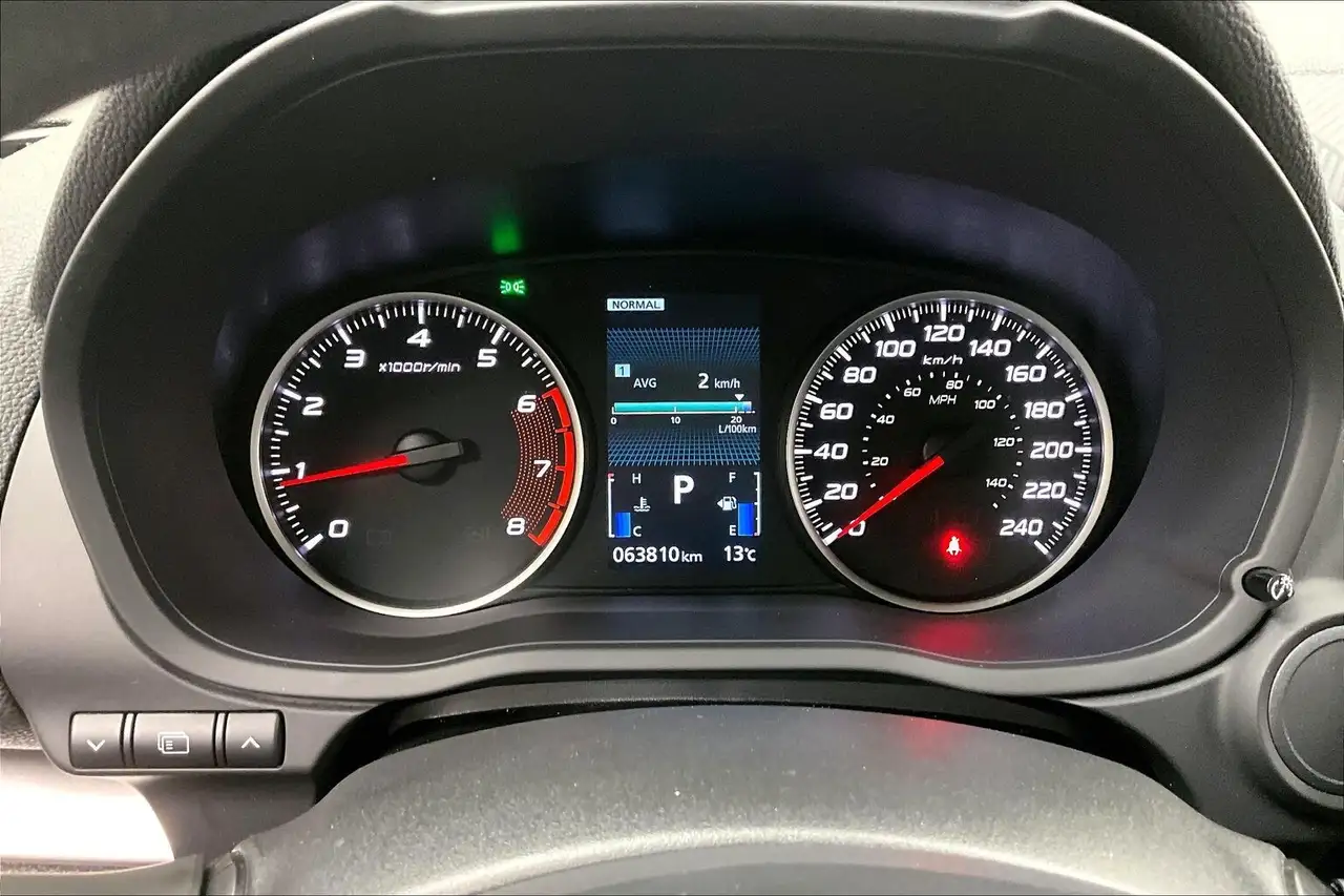 Mitsubishi Eclipse Cross снимка Mitsubishi Eclipse Cross