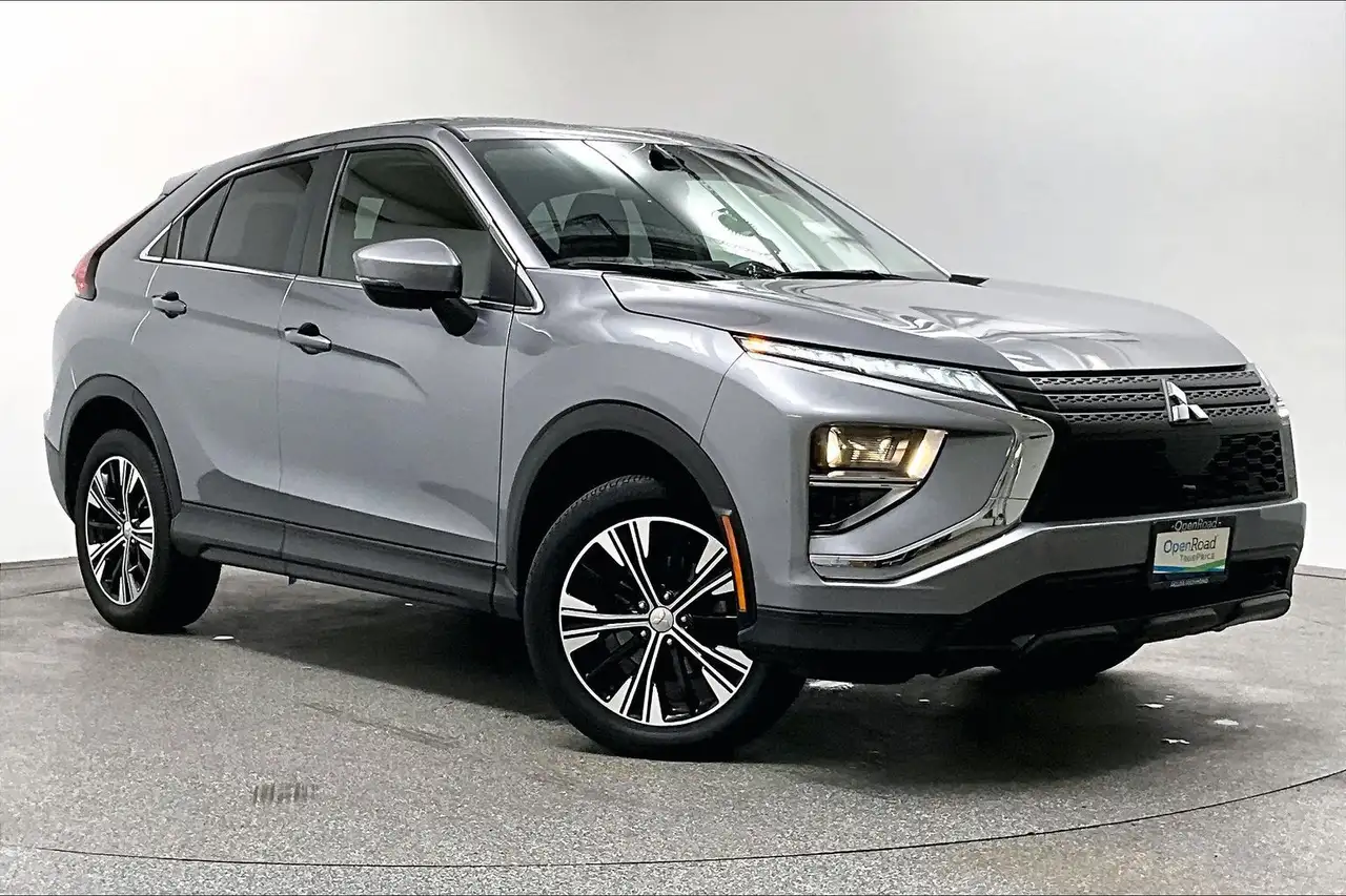 Mitsubishi Eclipse Cross снимка Mitsubishi Eclipse Cross