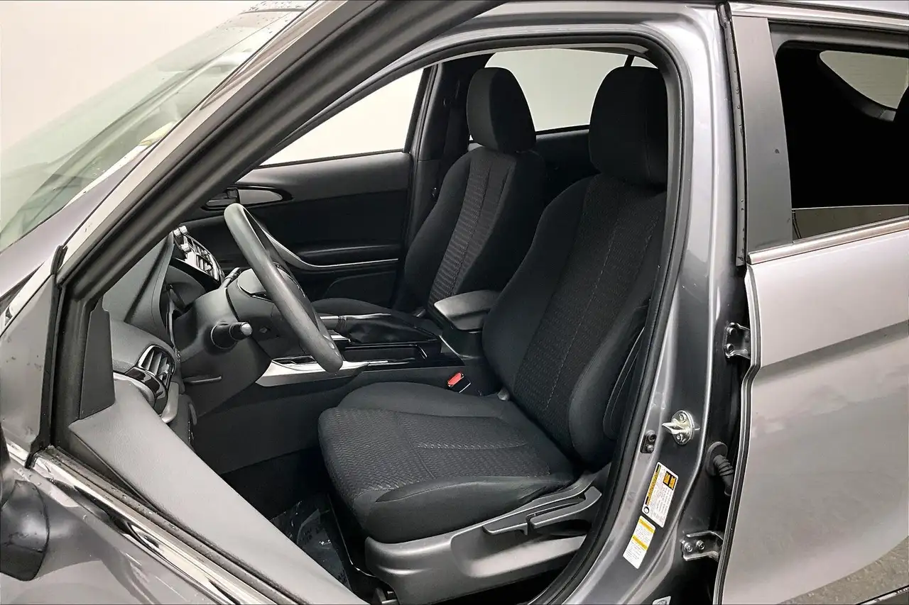 Mitsubishi Eclipse Cross снимка Mitsubishi Eclipse Cross