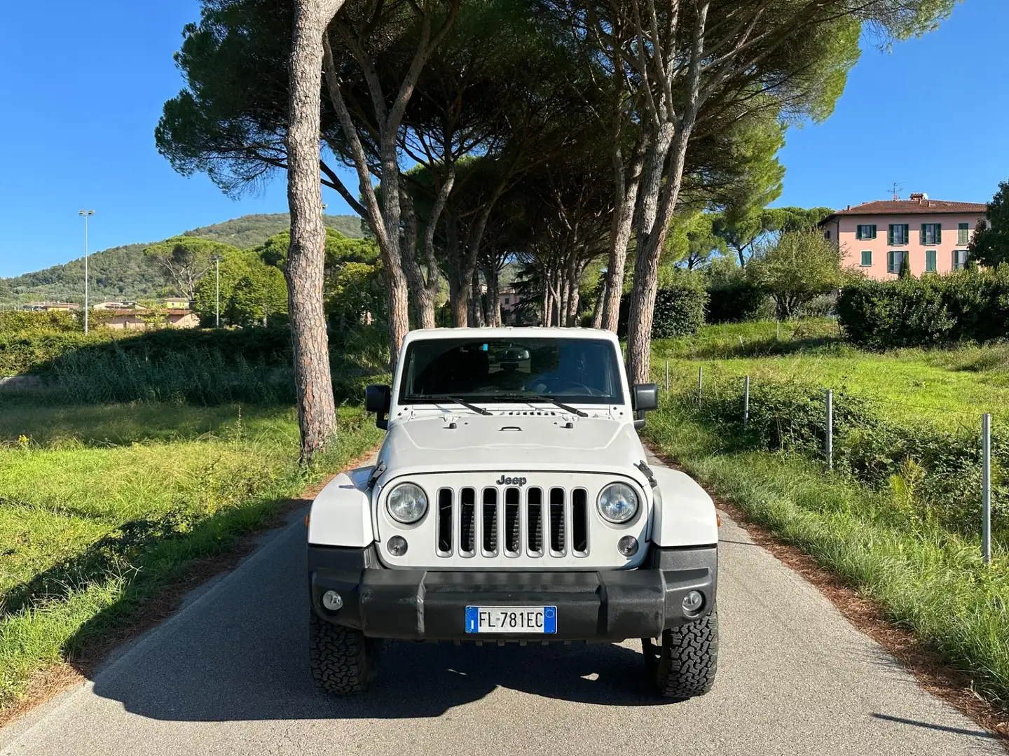 Jeep Wrangler Wrangler 2.8 CRD DPF Sahara Auto Bianco - 1