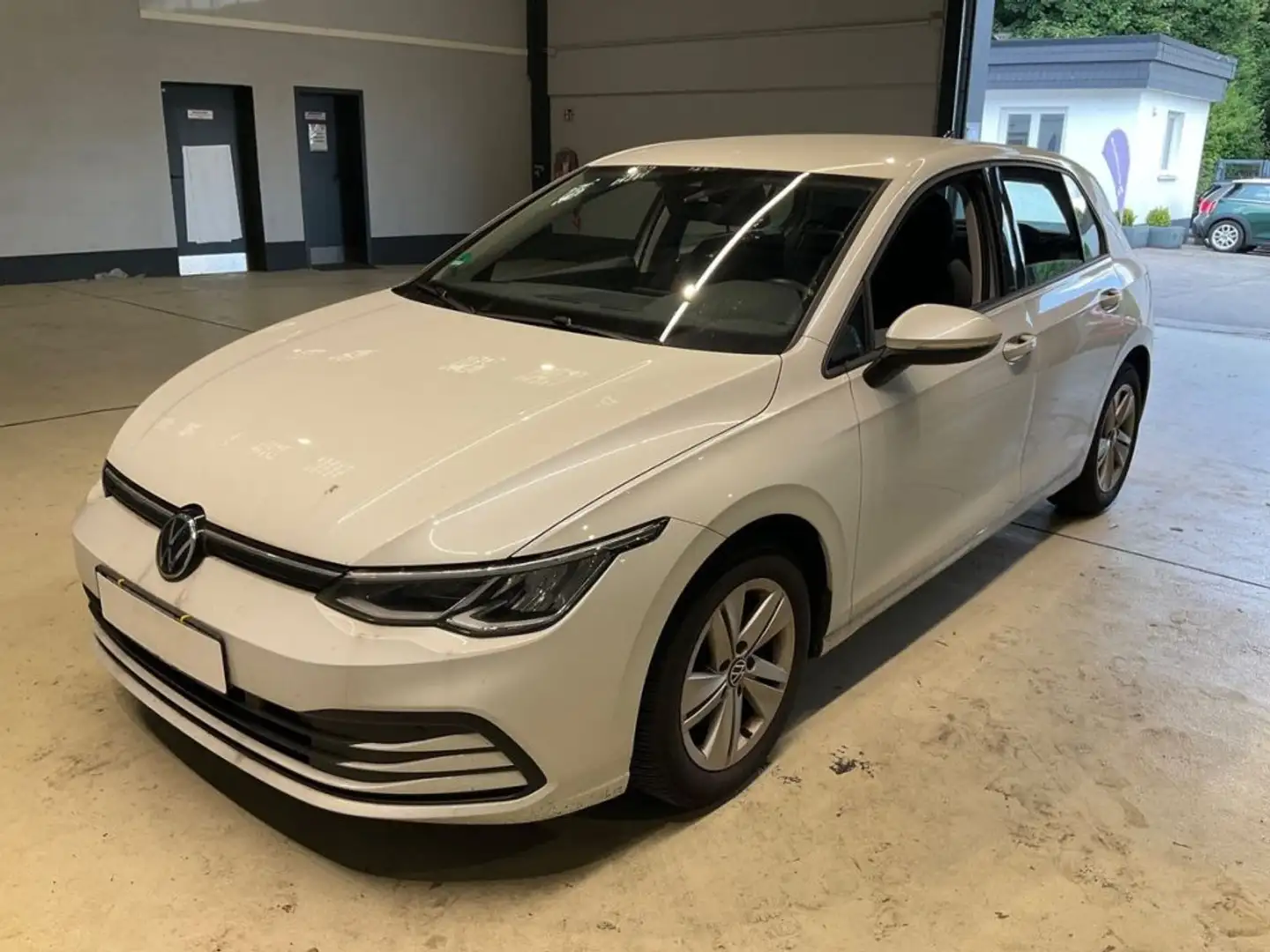Volkswagen Golf 8 1.5 eTSI 150CV DSG Elettrica/Benzina Navi Life Grigio - 1