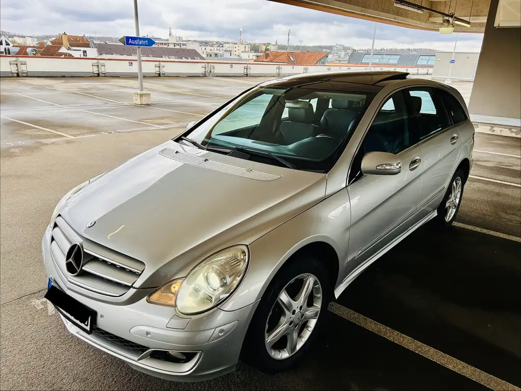 Mercedes-Benz R 350 2006 из Европы — купить под ключ