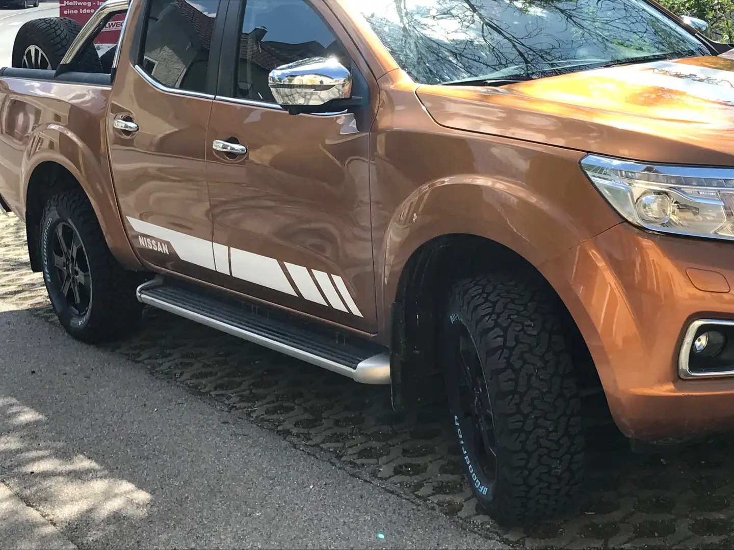 Nissan NP300 D231/CDB4 Portocaliu - 1