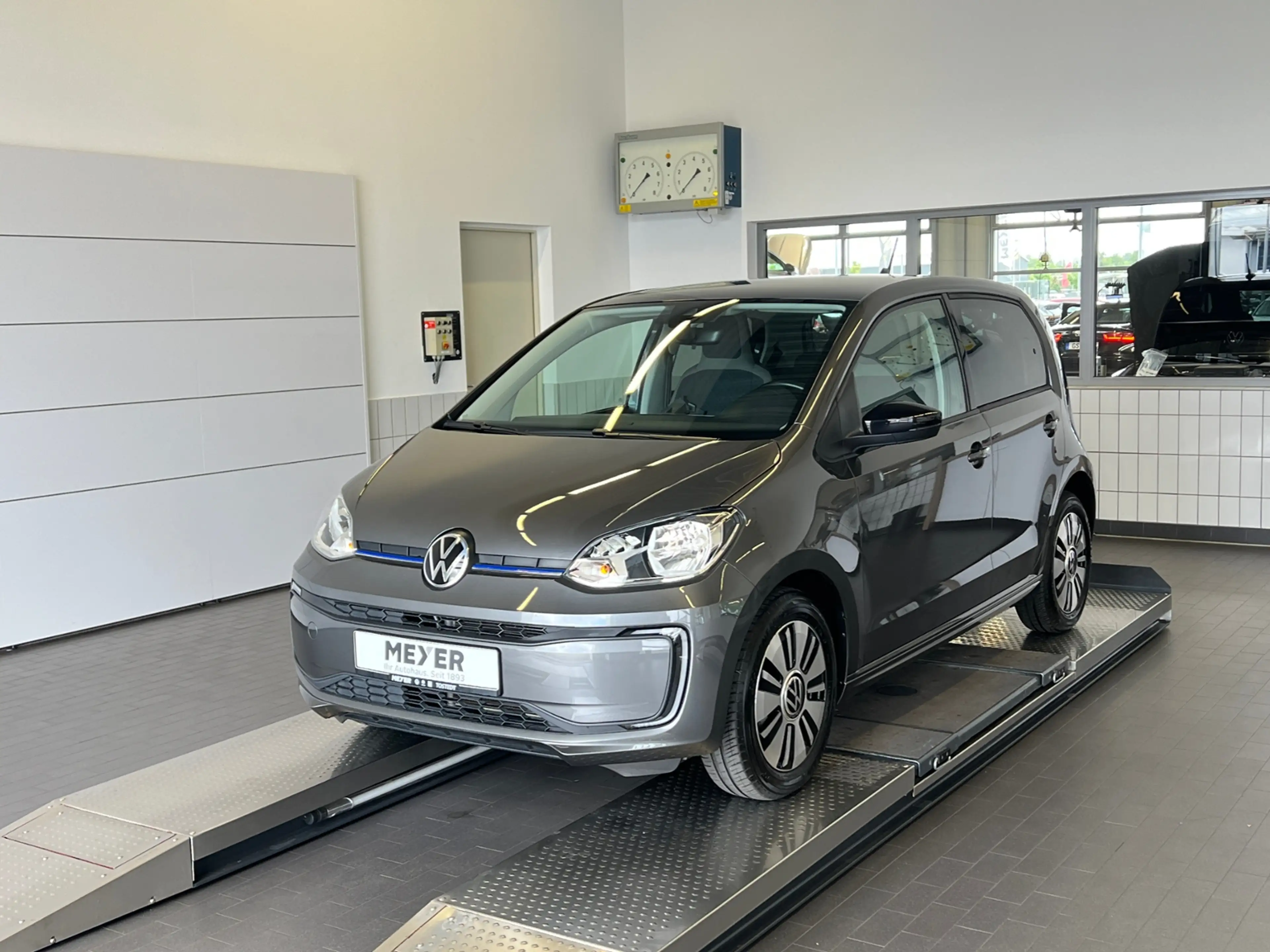 Volkswagen up! Style "Plus" *Climatronic, Sitzhzg., Kamera, 15'- — photo 2