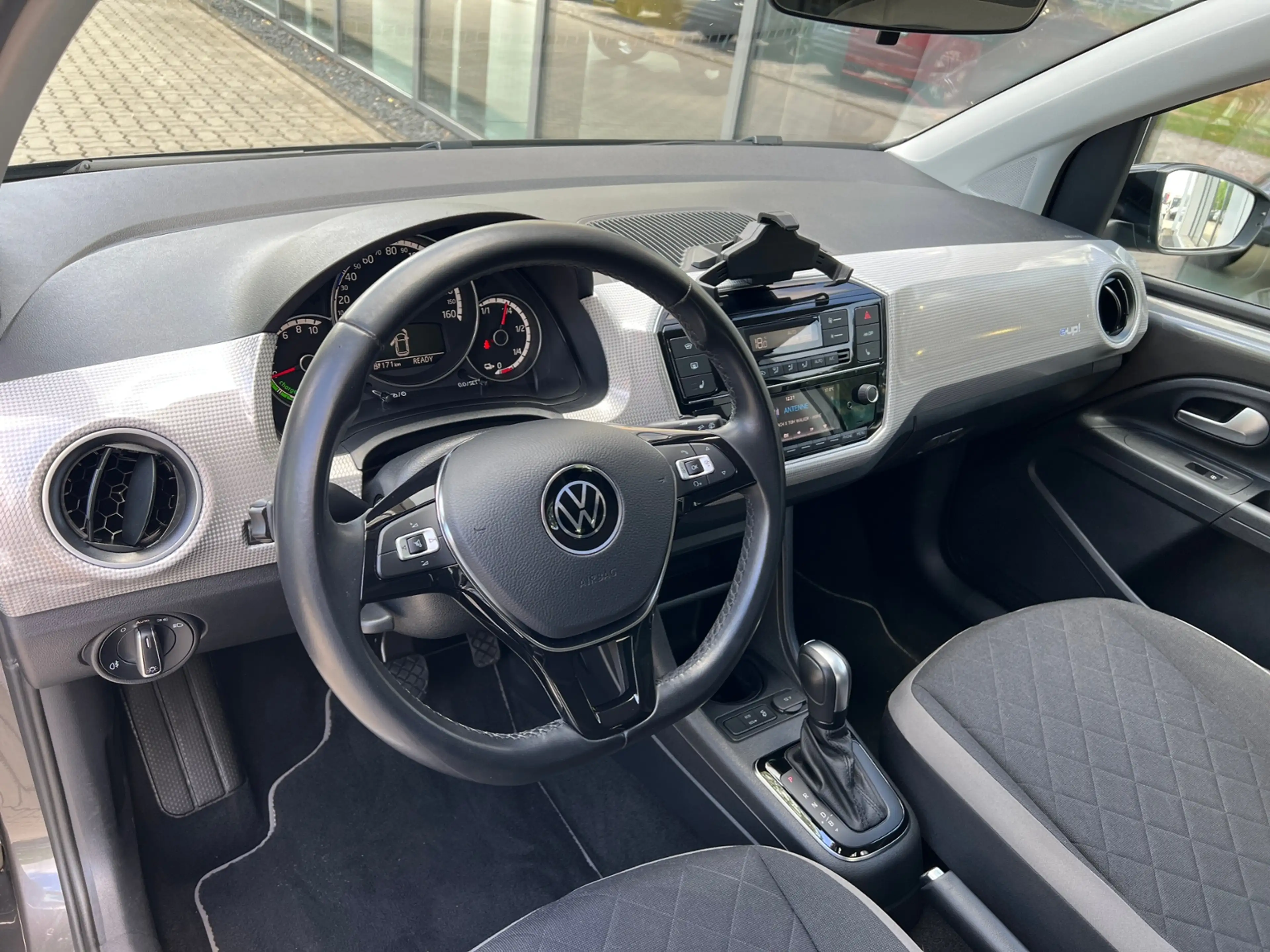 Volkswagen up! Style "Plus" *Climatronic, Sitzhzg., Kamera, 15'- — photo 7