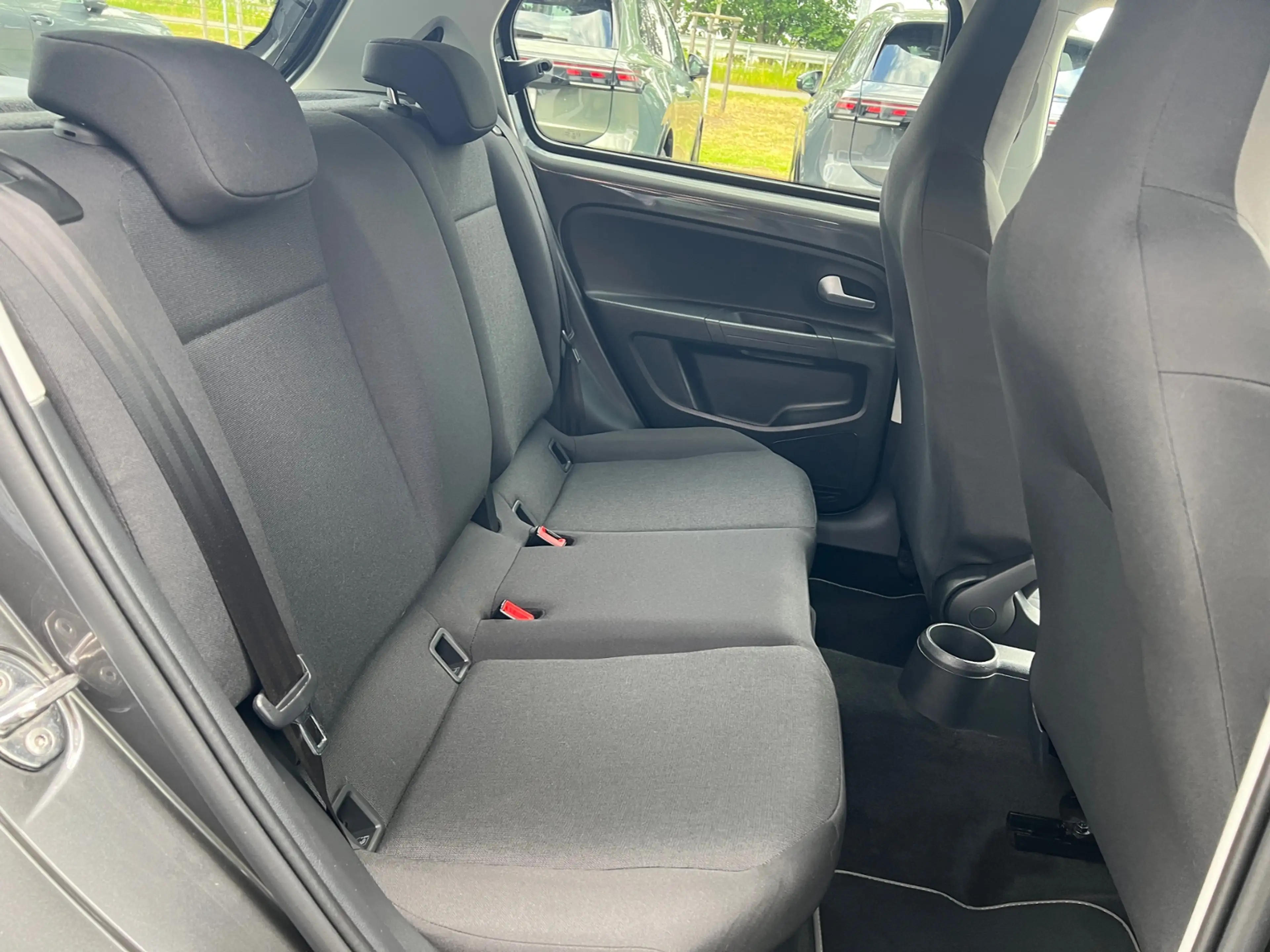 Volkswagen up! Style "Plus" *Climatronic, Sitzhzg., Kamera, 15'- — photo 9