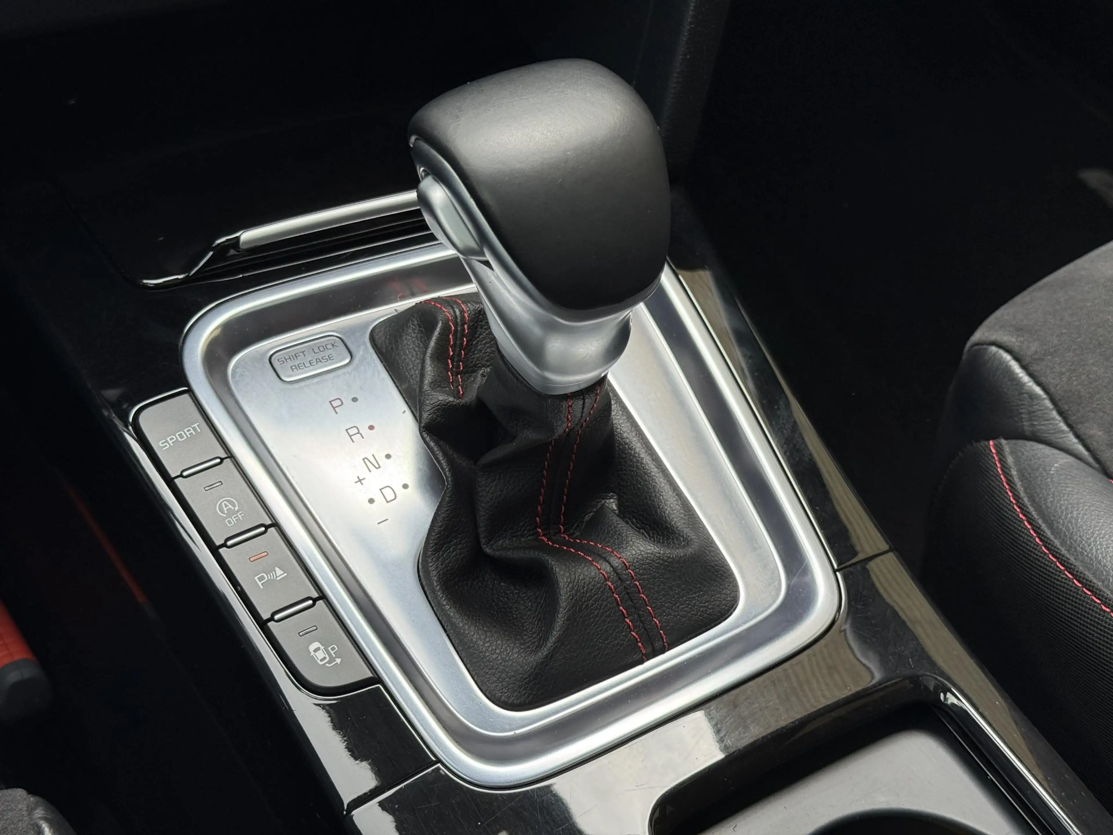 Kia ProCeed / pro_cee'd 1.6 T-GDI 204pk GT-line Automaat | Panoramadak | T — photo 28