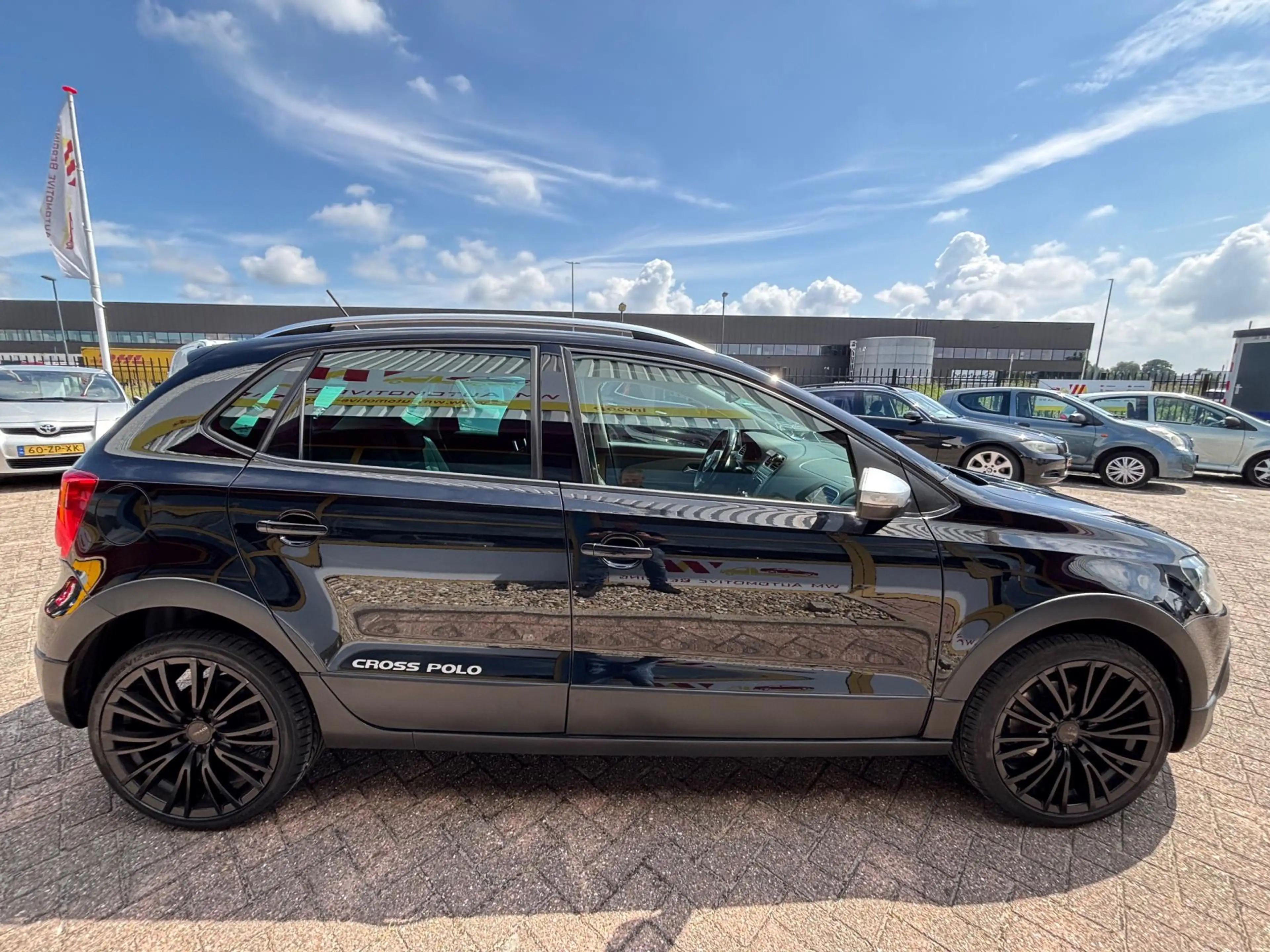 Volkswagen Polo Cross 1.2 TSI AIRCO NAVI — photo 16
