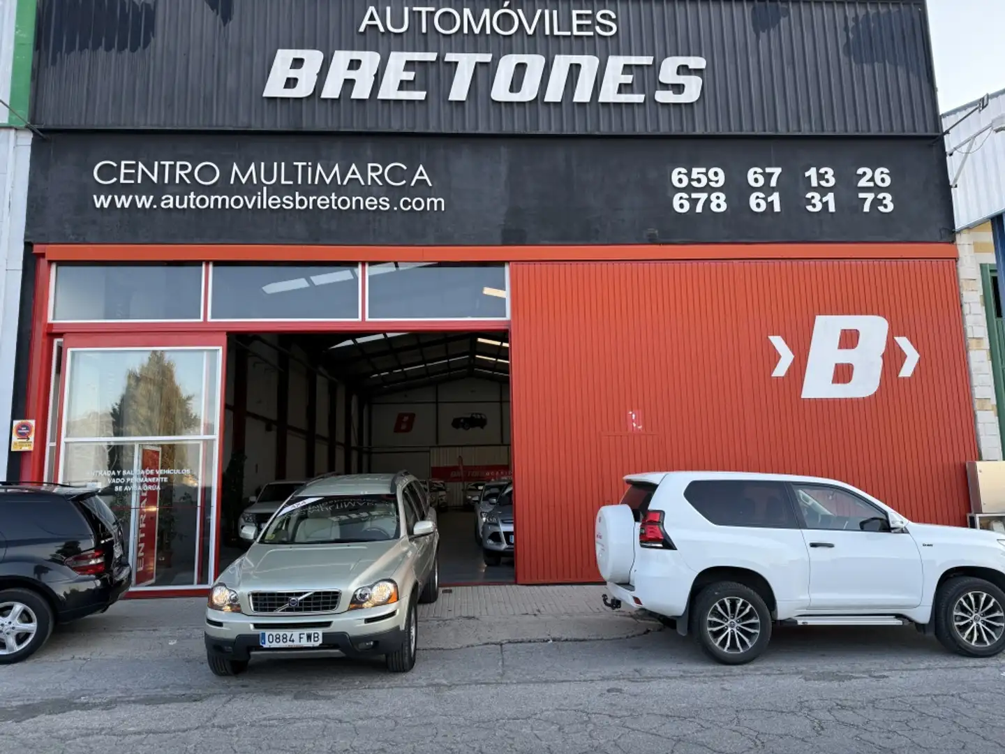 Volvo XC90 D5 Summum Geartronic 185 Beige - 1
