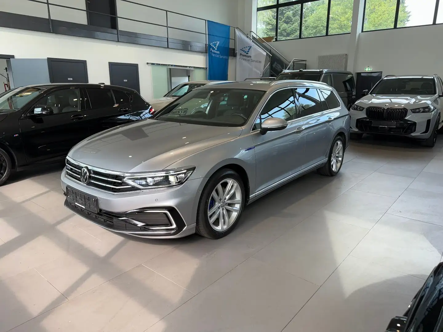 Volkswagen Passat Variant Passat GTE 1.4 TSI DSG AID/MATRIX/KAM/STHZ/AHK Argent - 1