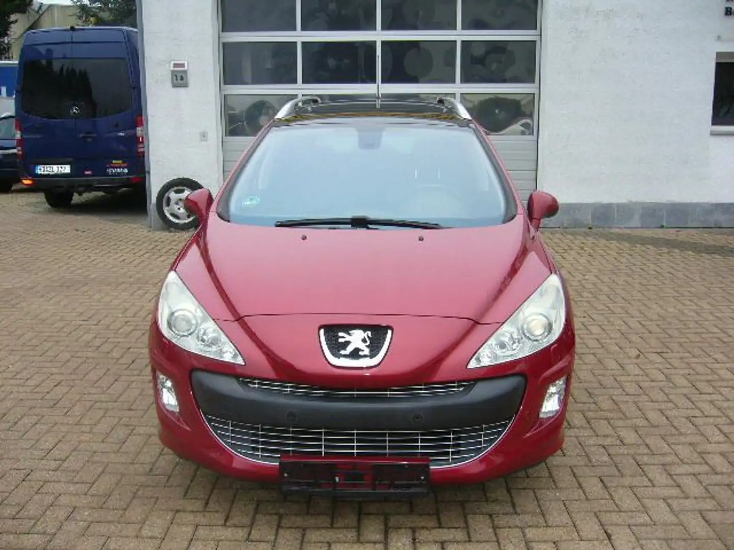 Peugeot 308 SW PLatinum Automat*Leder*Xenon*Panorama*PDC Rot - 2